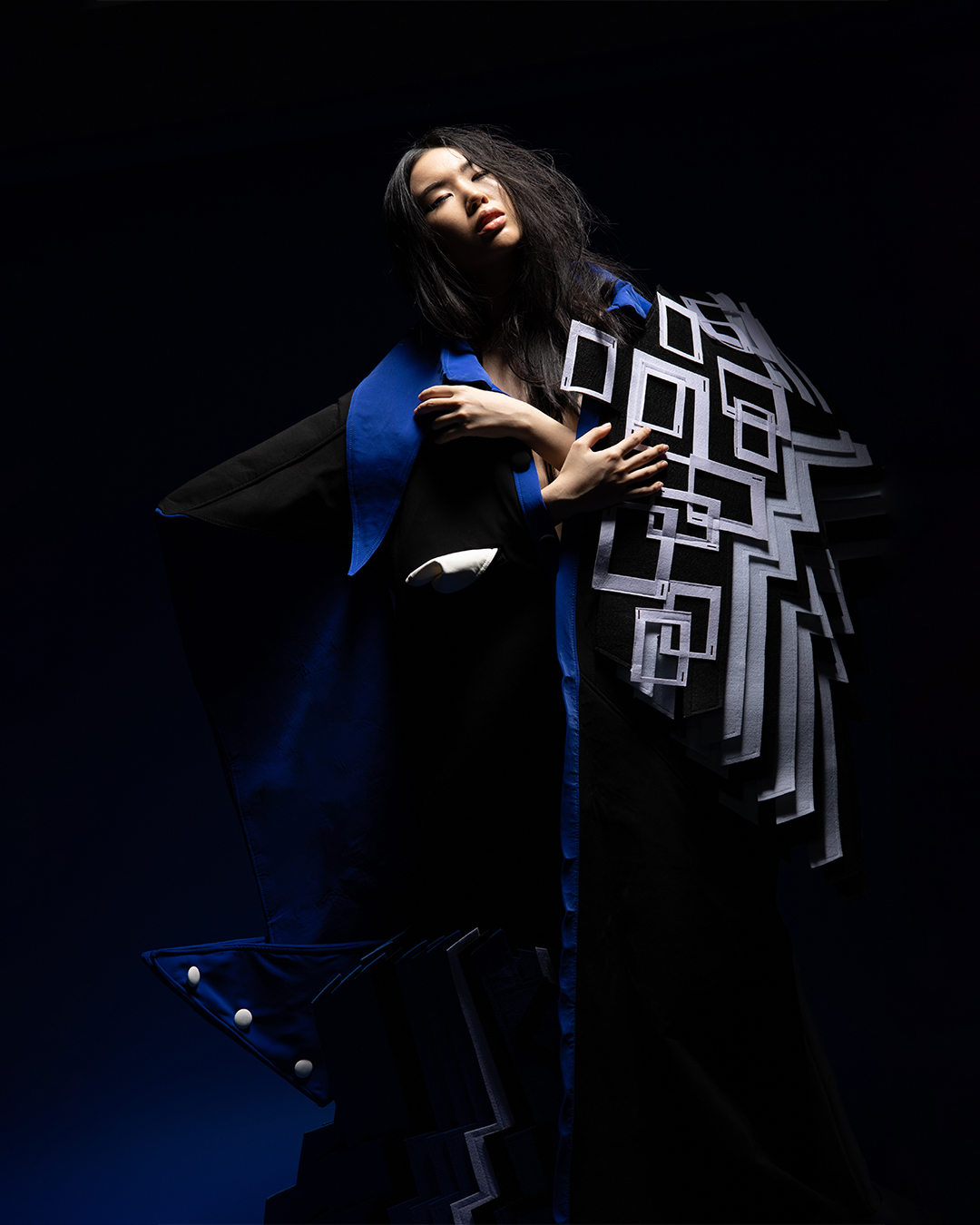 DANCING WATER — Look 3