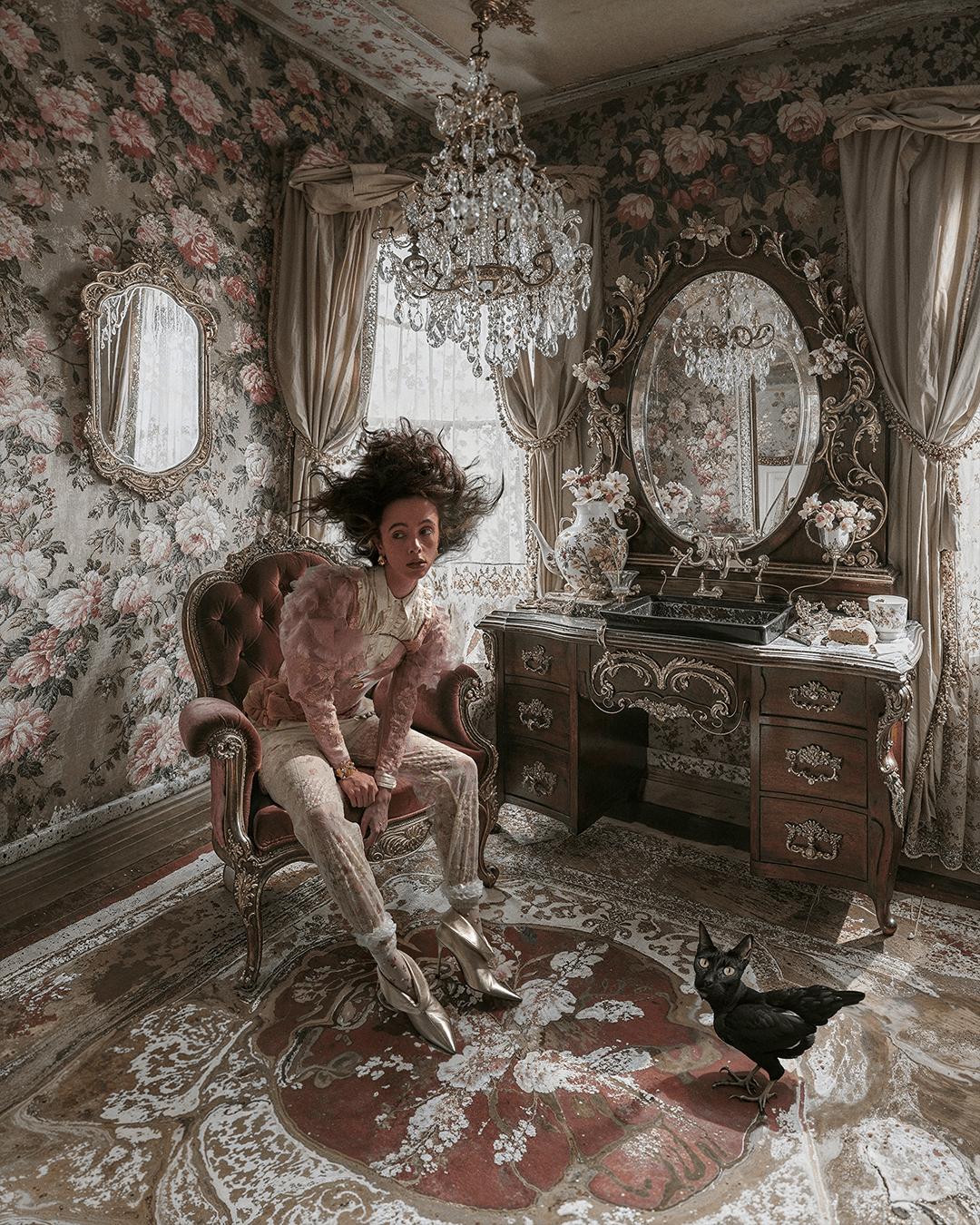 Poor Things — Look 2