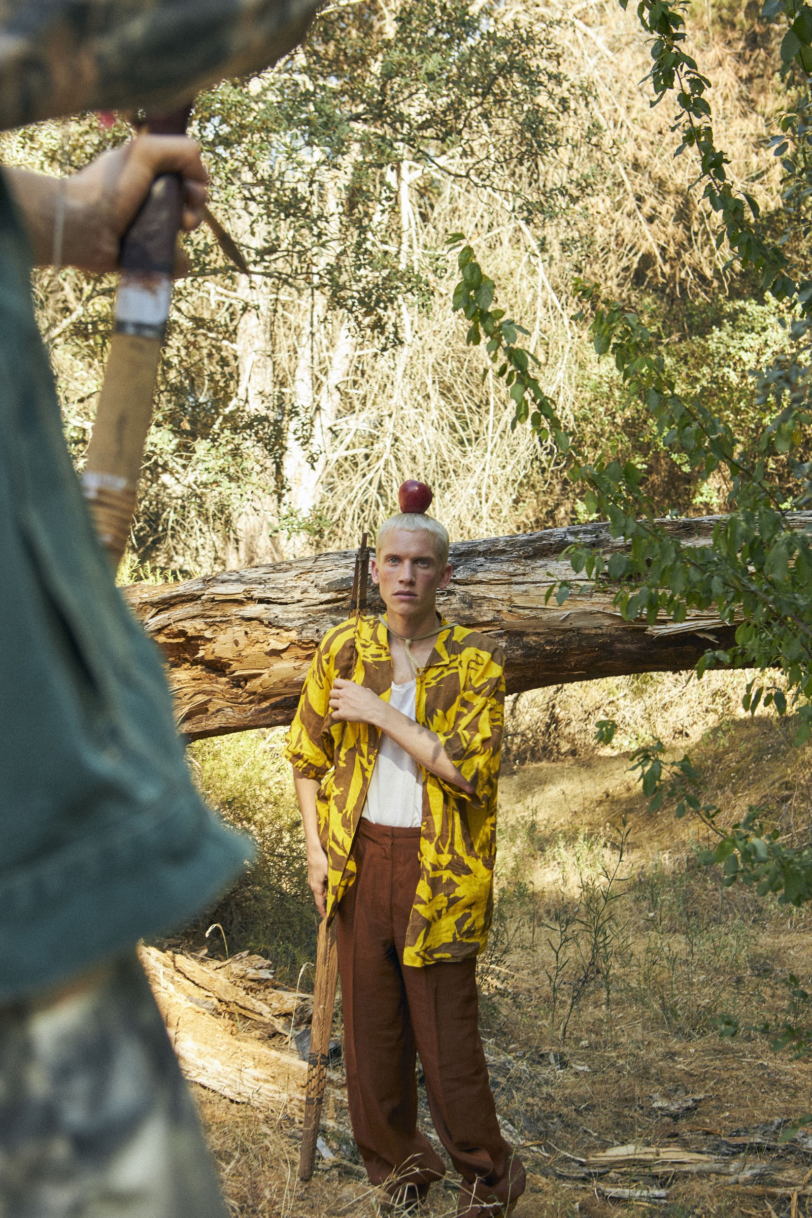 RIM OF THE WORLD — Look 9