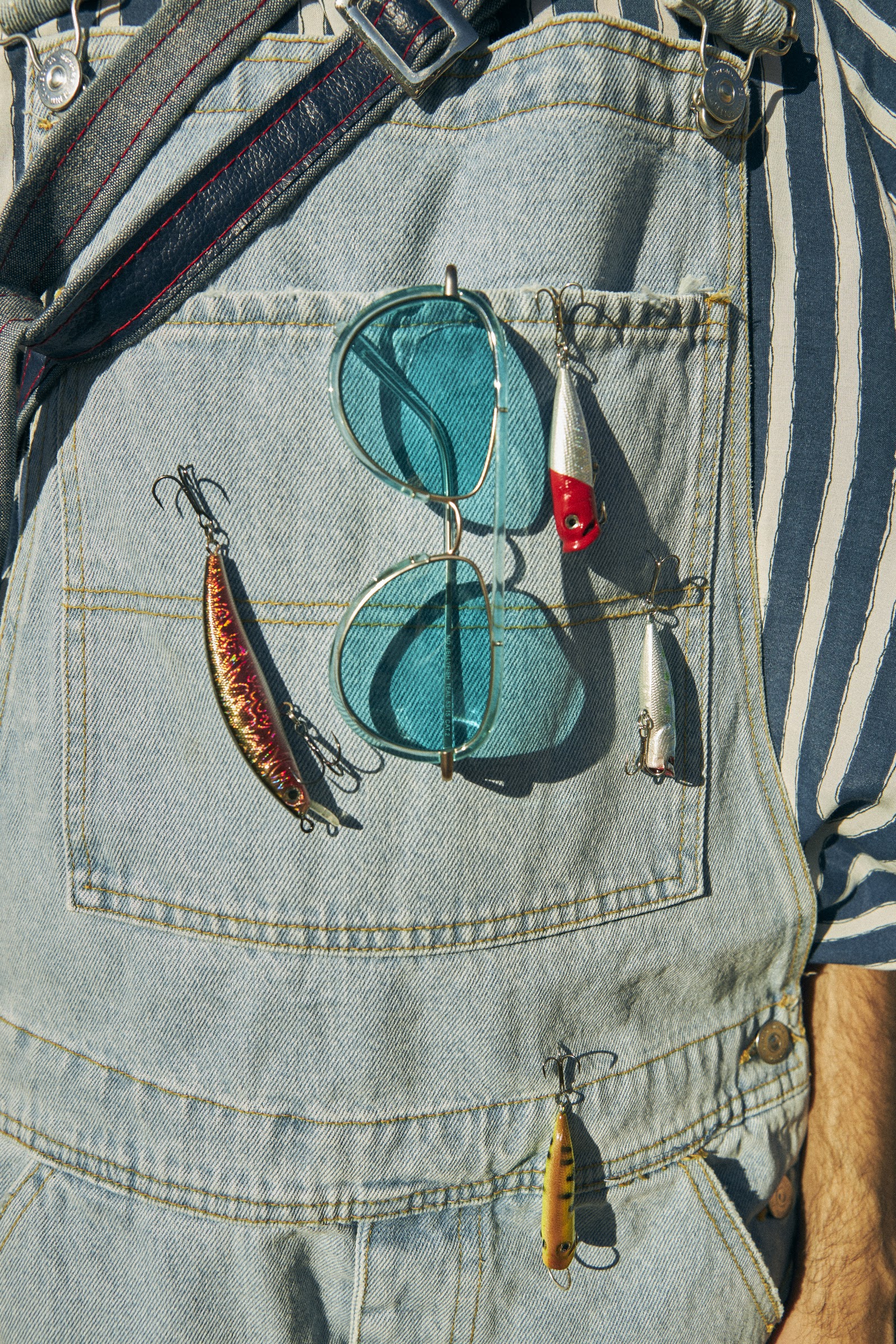 RIM OF THE WORLD — Look 17
