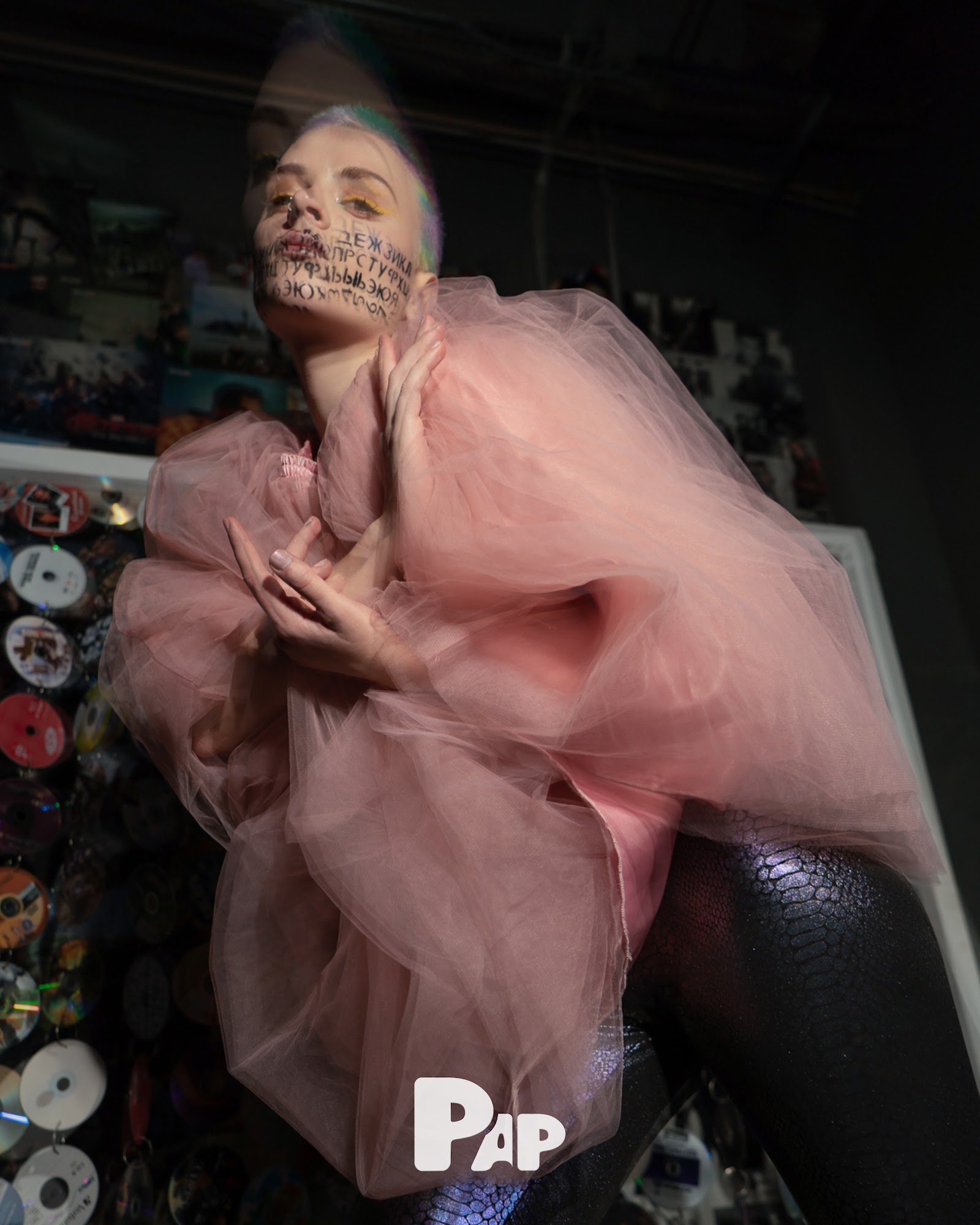 ESCAPISM — Look 8