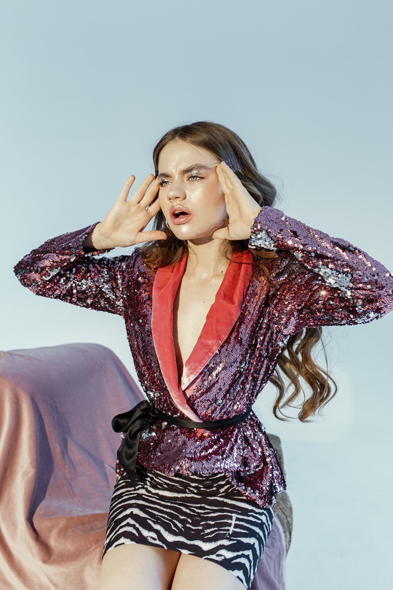 SHOULD I STAY OR SHOULD I GO — Look 16