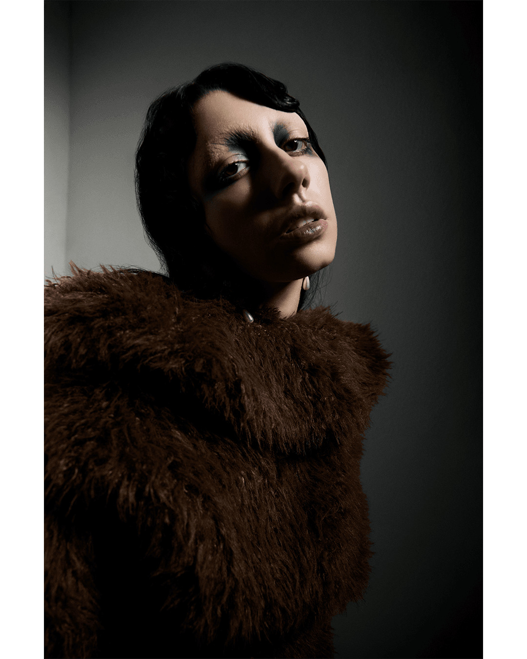 Ghosts in the concrete — Look 3