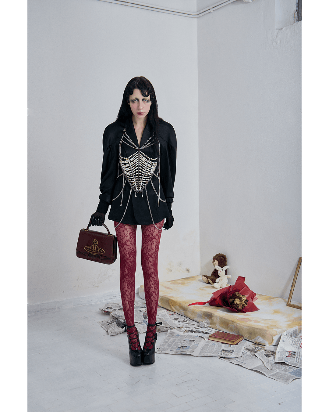 Ghosts in the concrete — Look 5