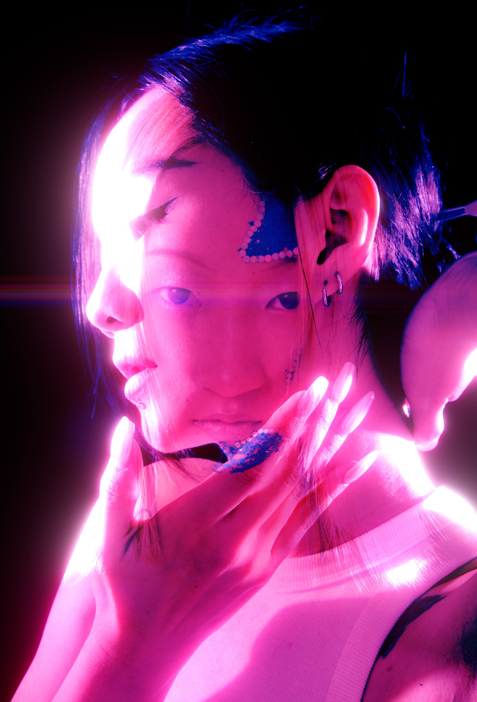 VIRTUAL PARTNER AND FANTASY — Look 2