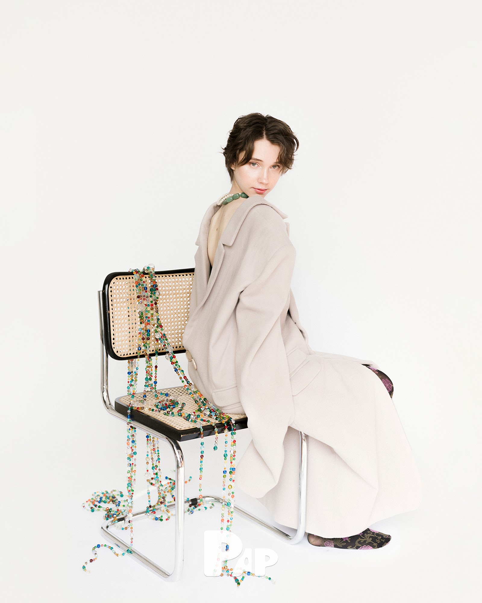 I KEEP MY EYES ON YOU — Look 8