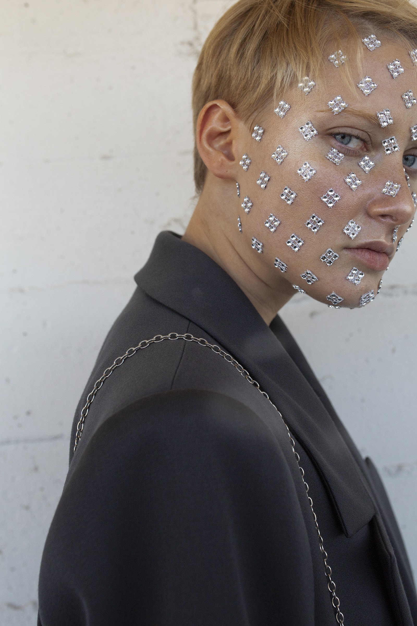YOLO — Look 1