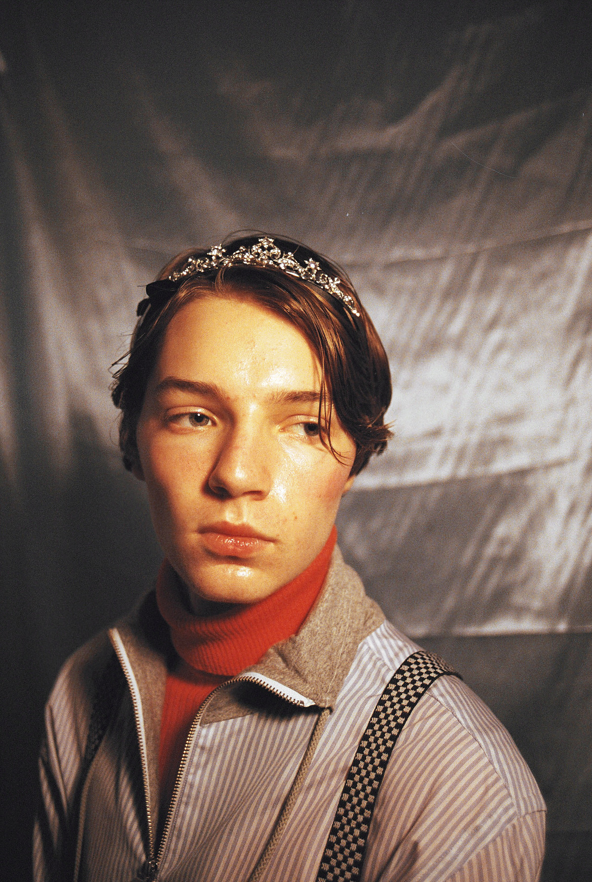 THE LONELY BOY — Look 13