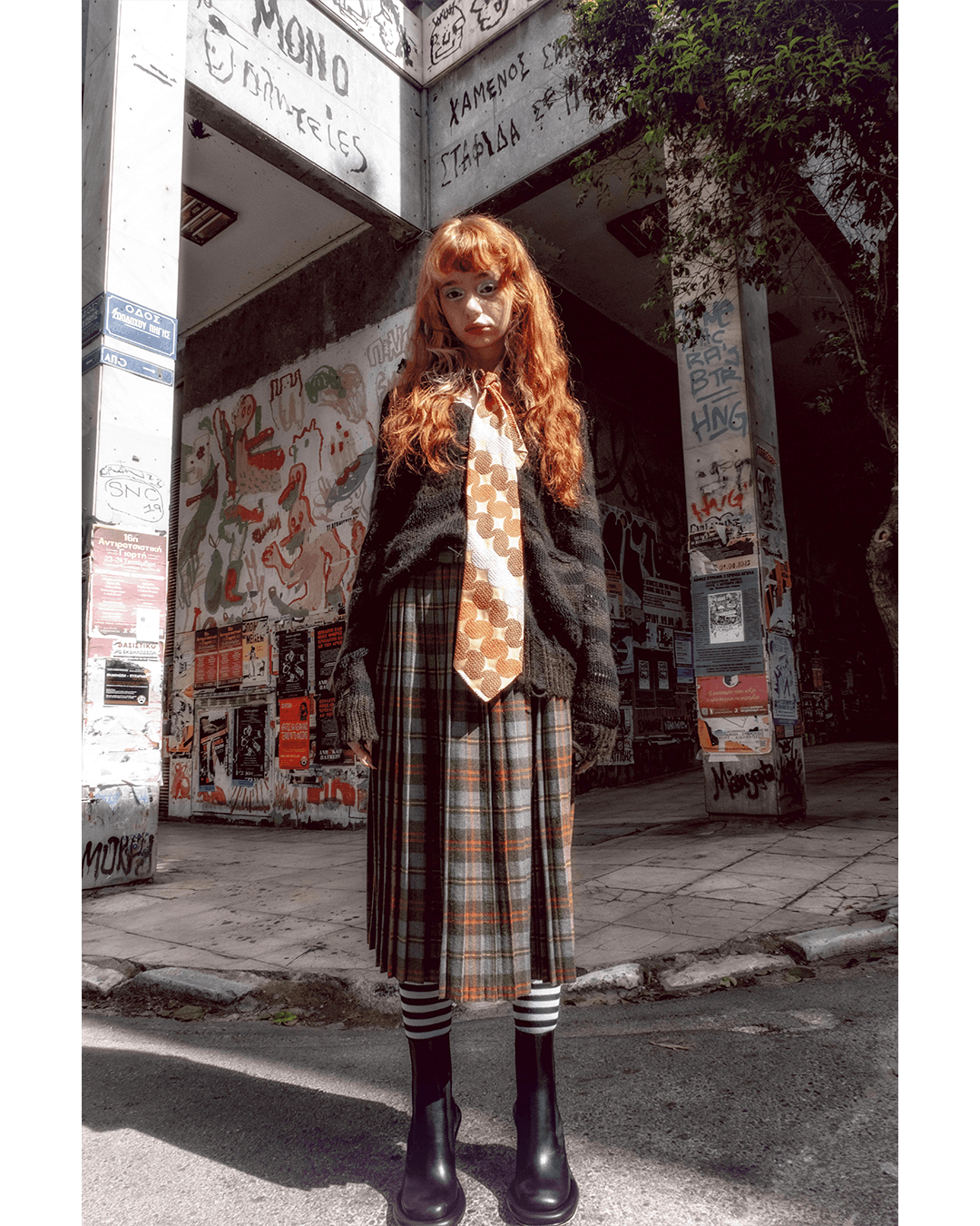 Become the white rabbit — Look 6