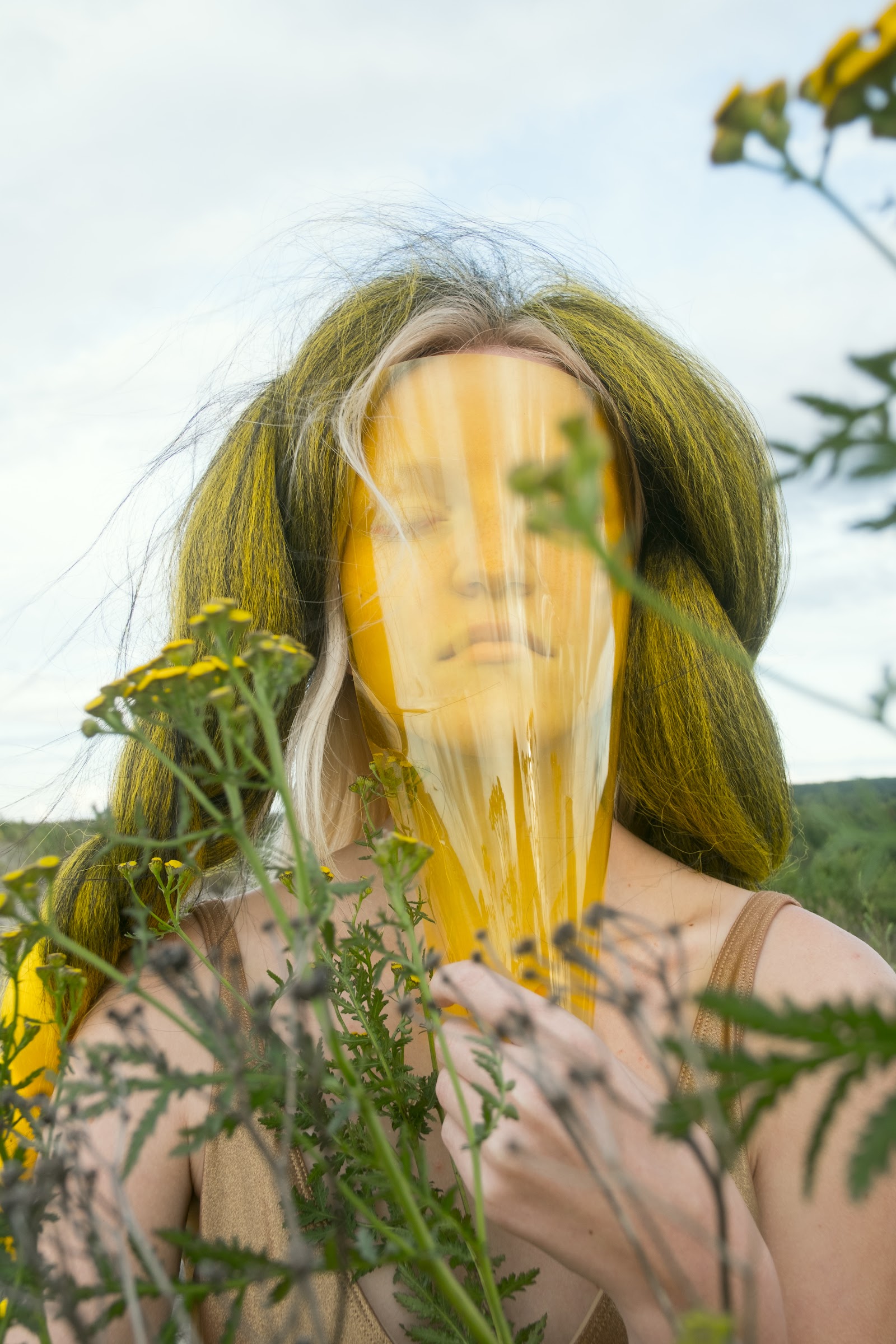 FEEL THE NATURE — Look 21