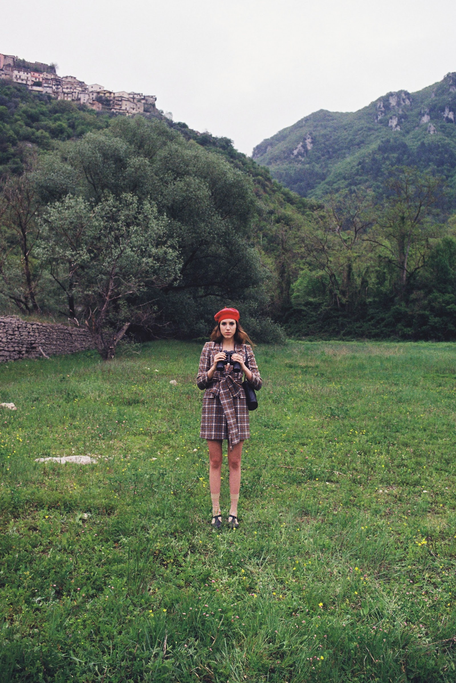ON NE PENSE À RIEN — Look 2