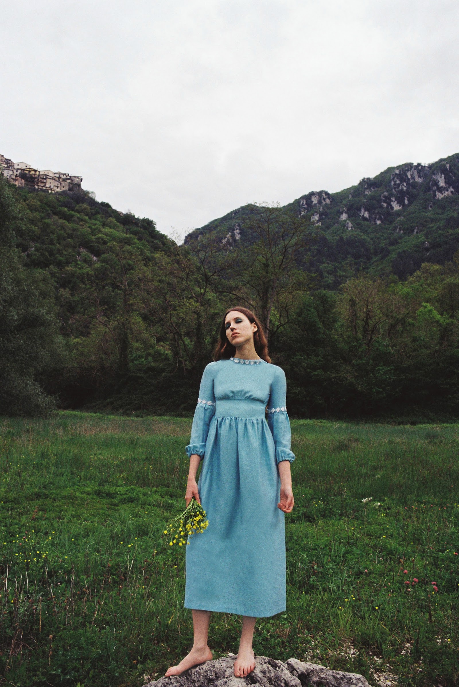 ON NE PENSE À RIEN — Look 3