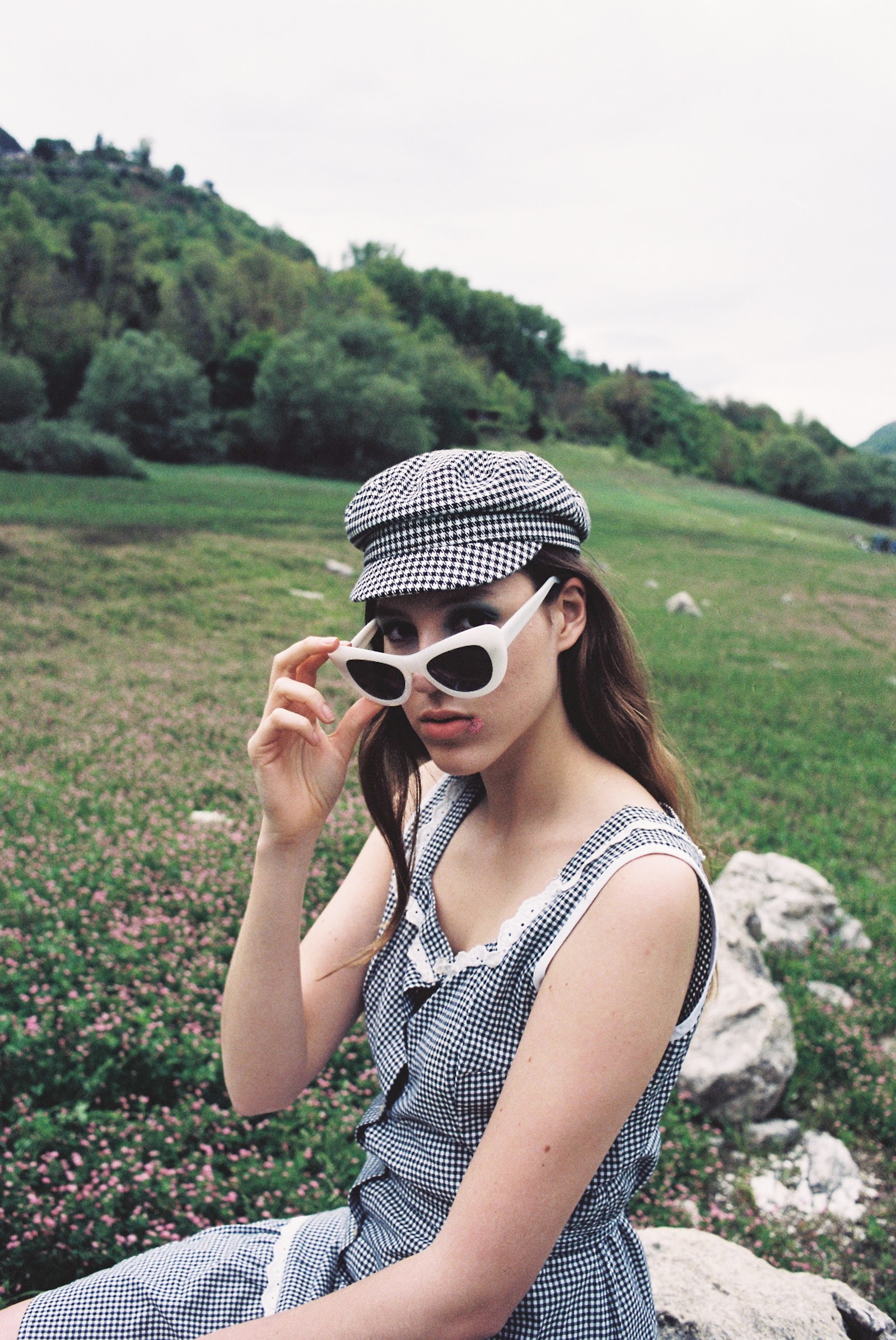 ON NE PENSE À RIEN — Look 4