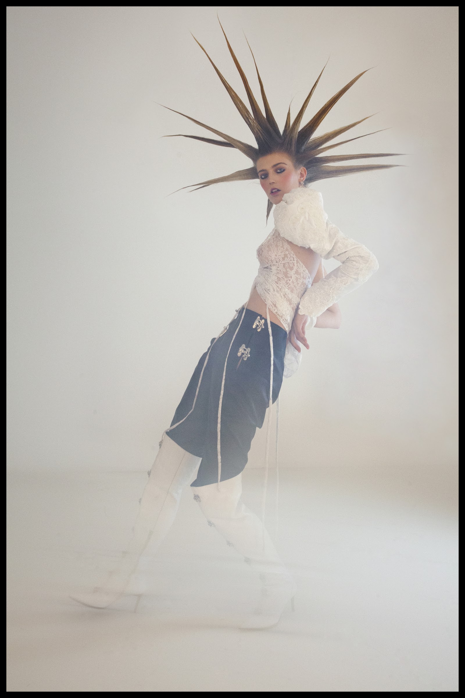FAMILY PUNK — Look 8