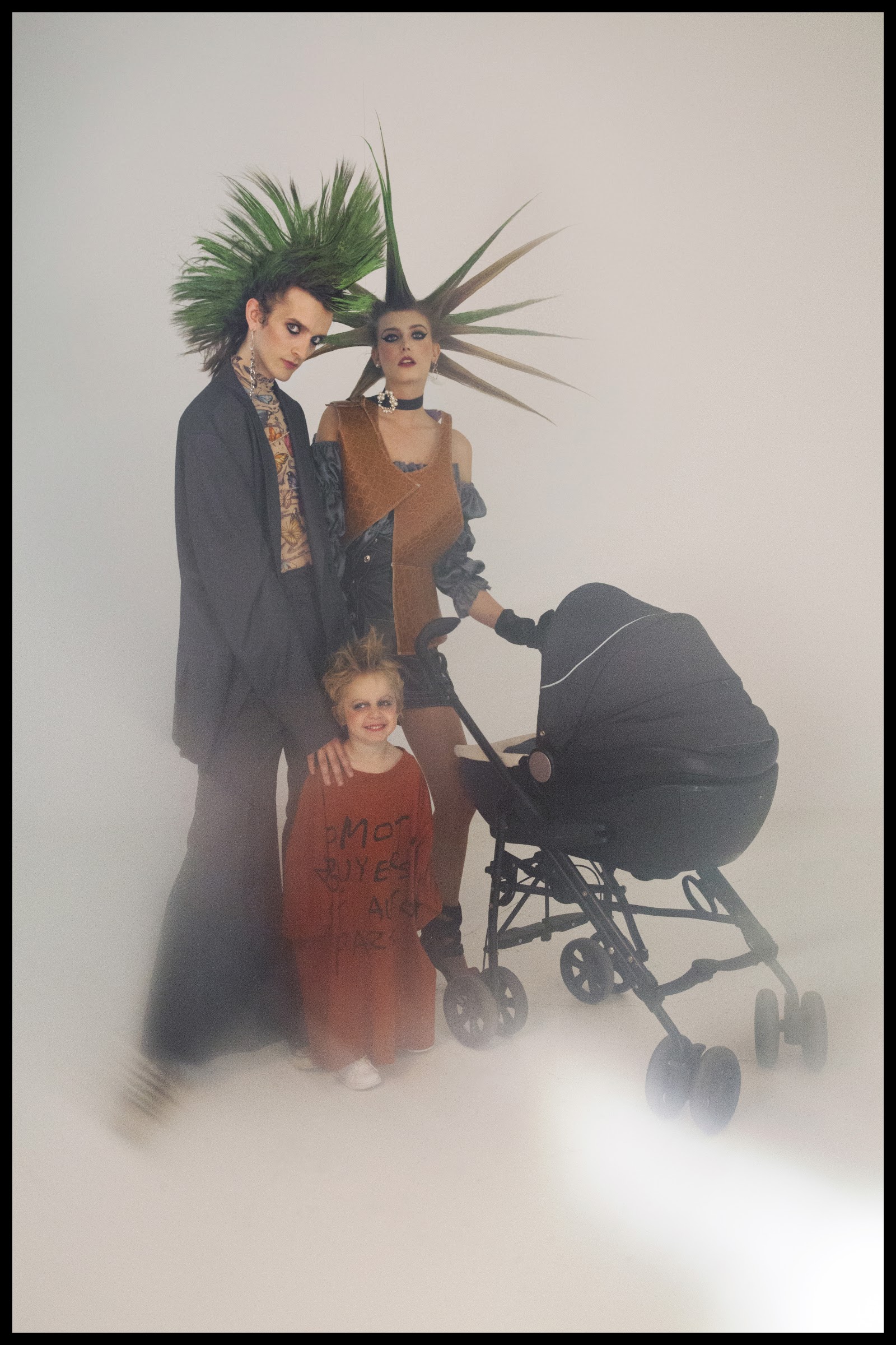 FAMILY PUNK — Look 16