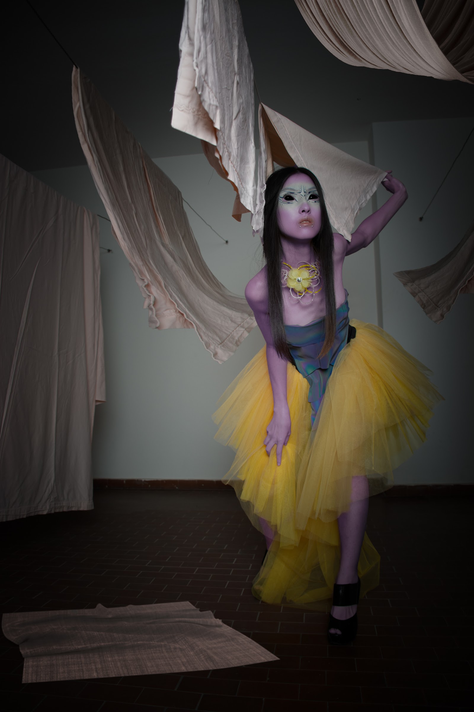 LIGHT BEINGS — Look 6