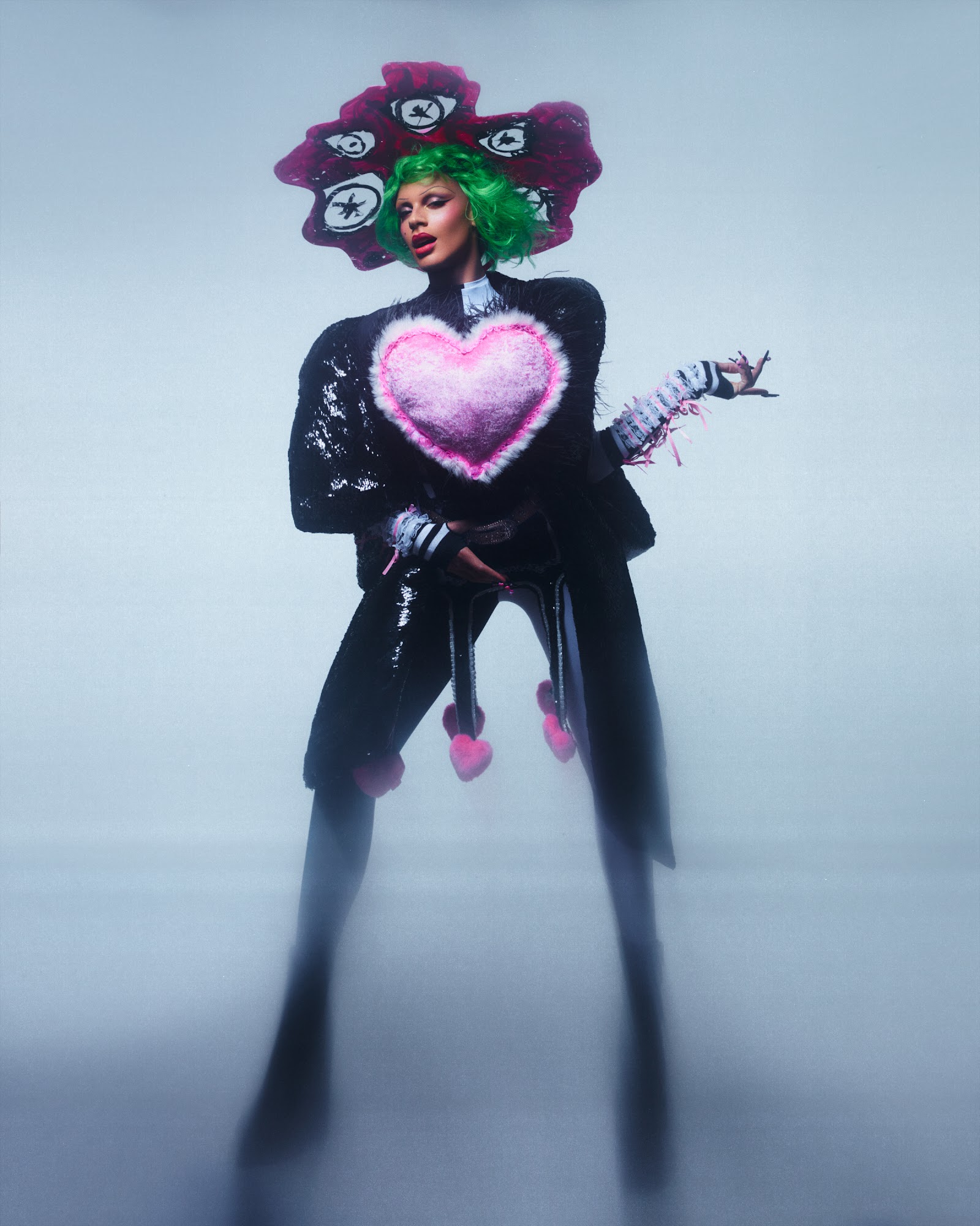 ANARCHY IN VERSAILLES — Look 8