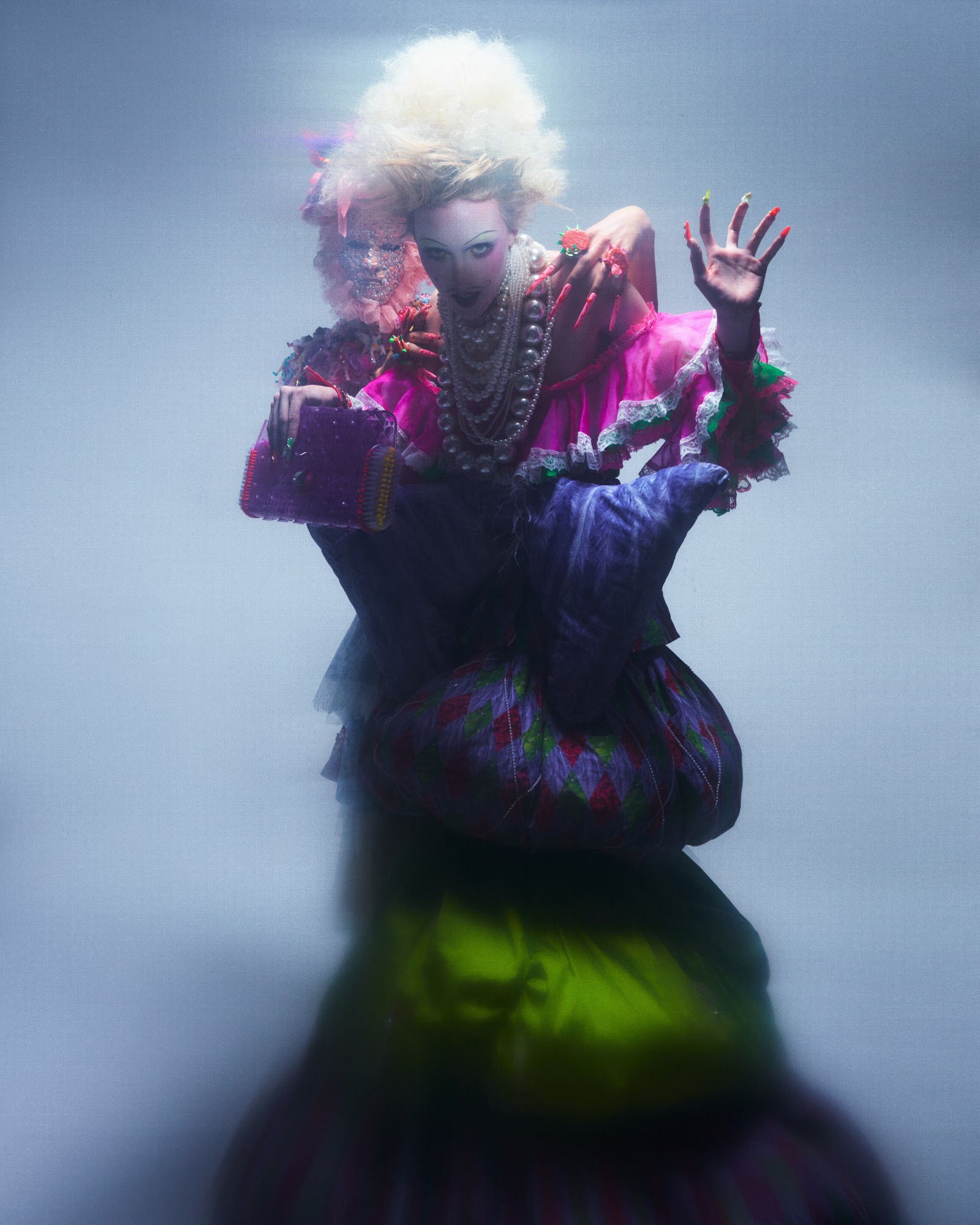 ANARCHY IN VERSAILLES — Look 19