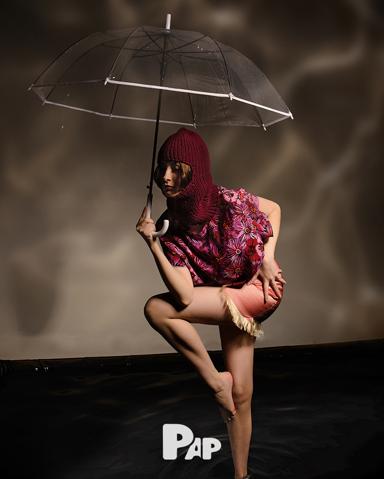 GOLDEN CATCH — Look 6