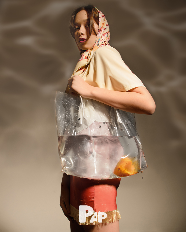 GOLDEN CATCH — Look 9