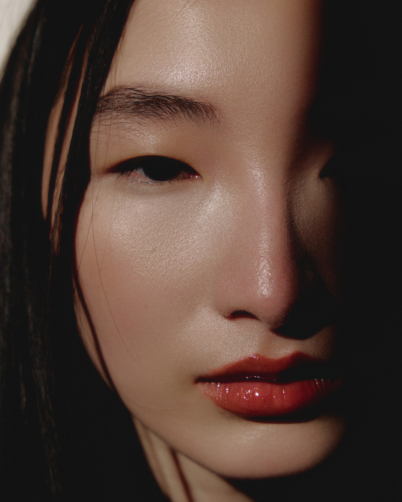 BETWEEN WORLDS — Look 14