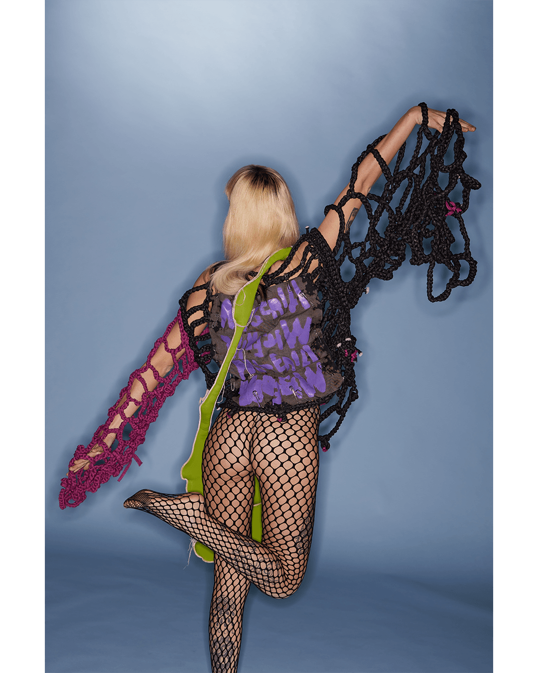 IN SALLY’S PLAYGROUND — Look 5
