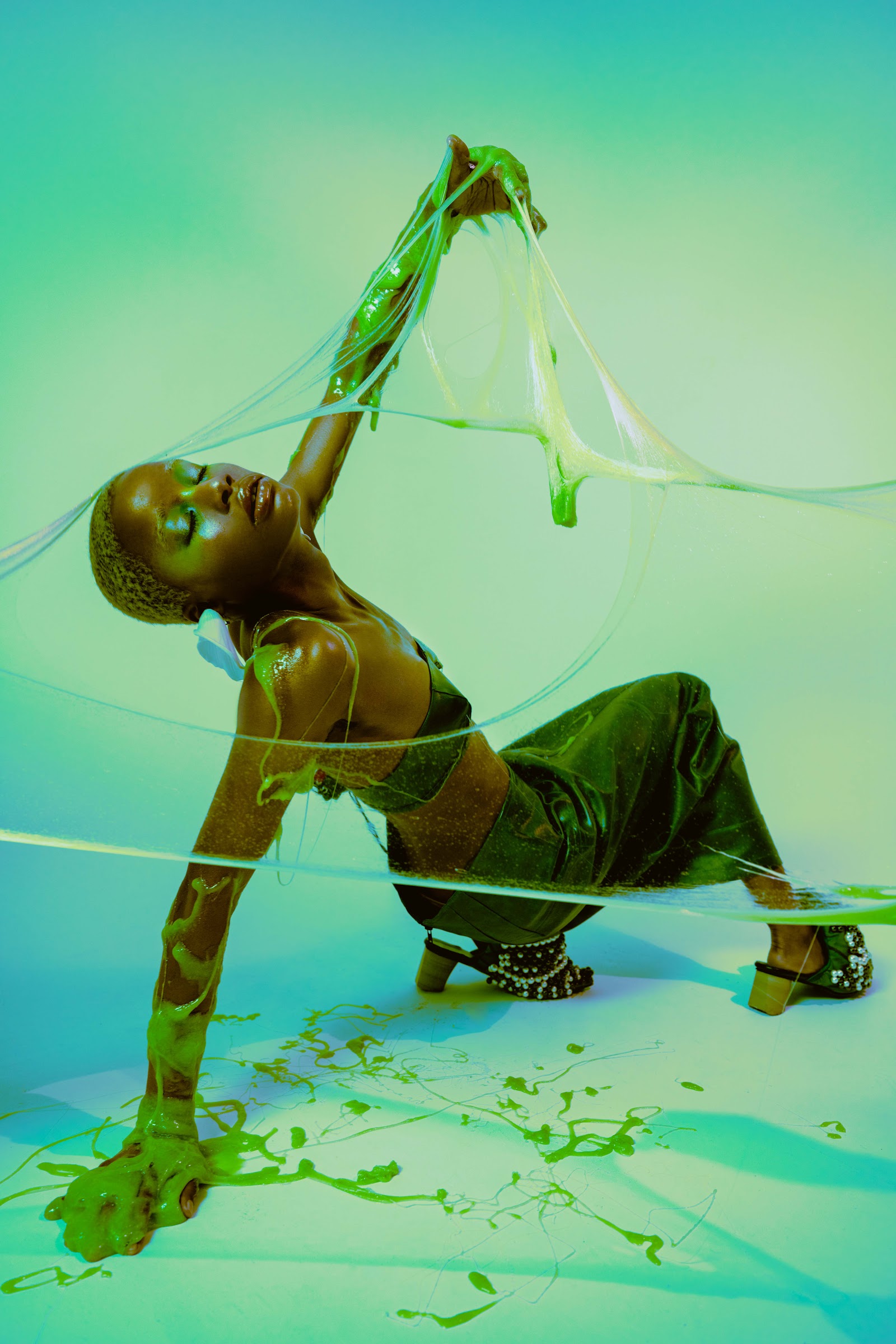 REBORN IN MUCUS — Look 10