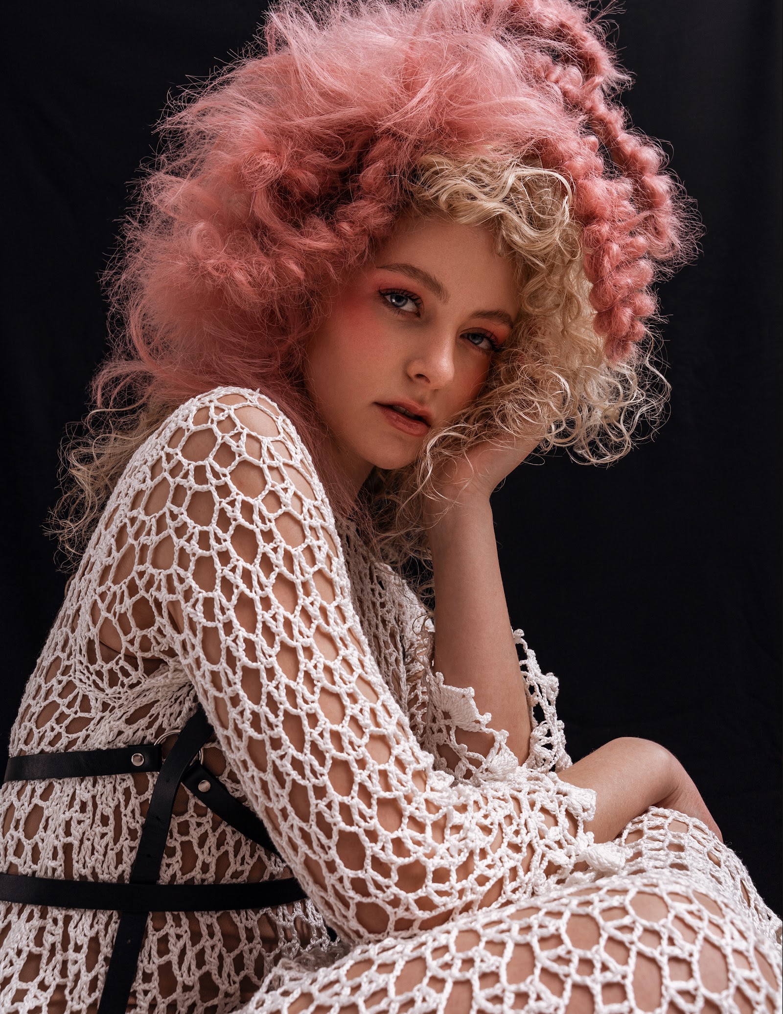 HAUTE COIFFURE — Look 3