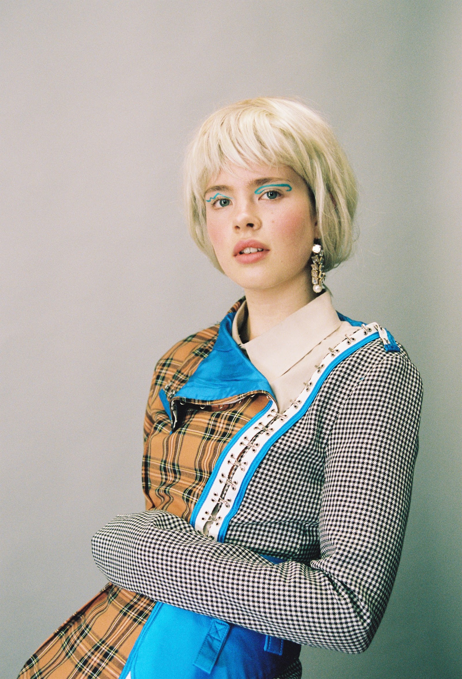 DIE BERLINERIN — Look 16