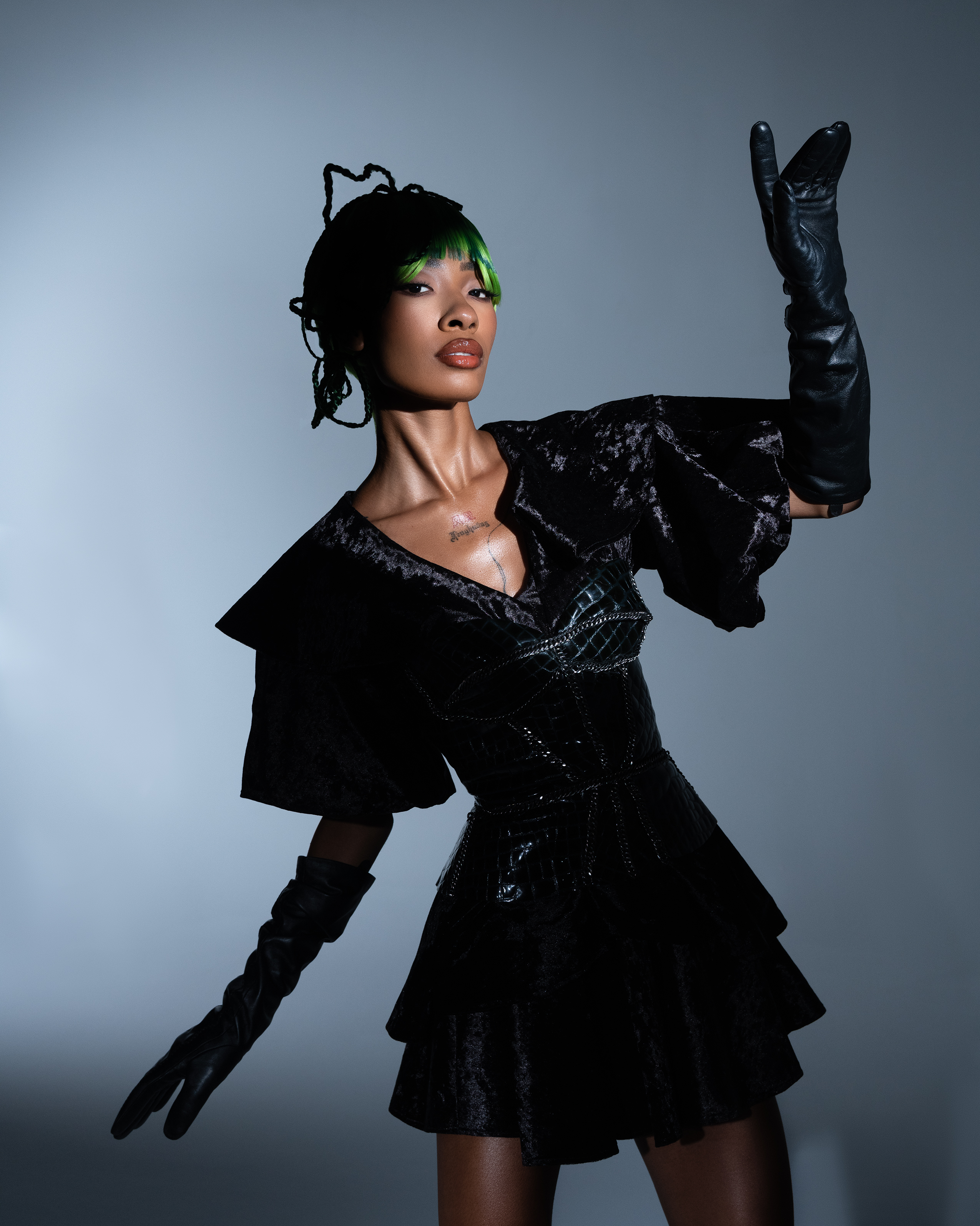 AGE OF INNOCENCE — Look 2