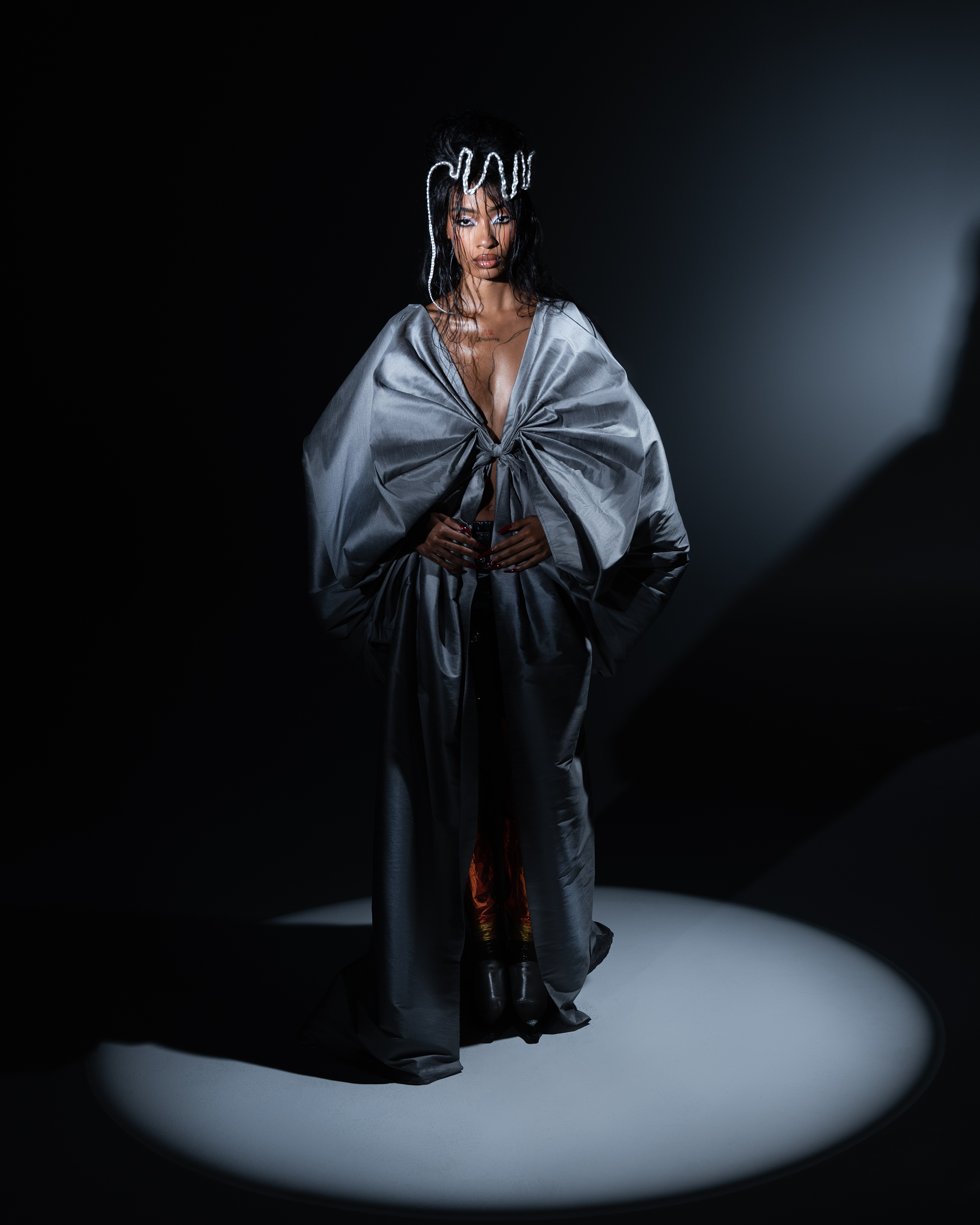 AGE OF INNOCENCE — Look 8