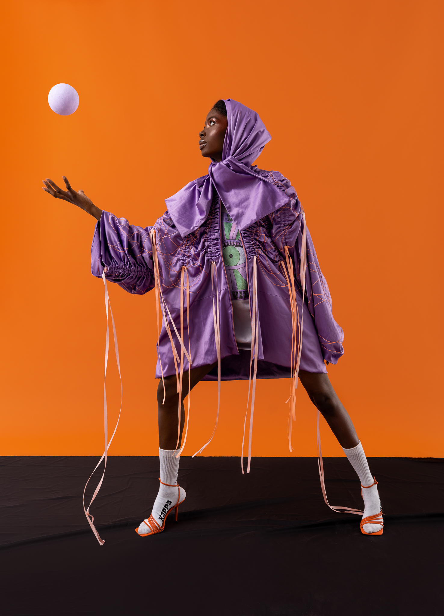 BOLD MOVE — Look 1