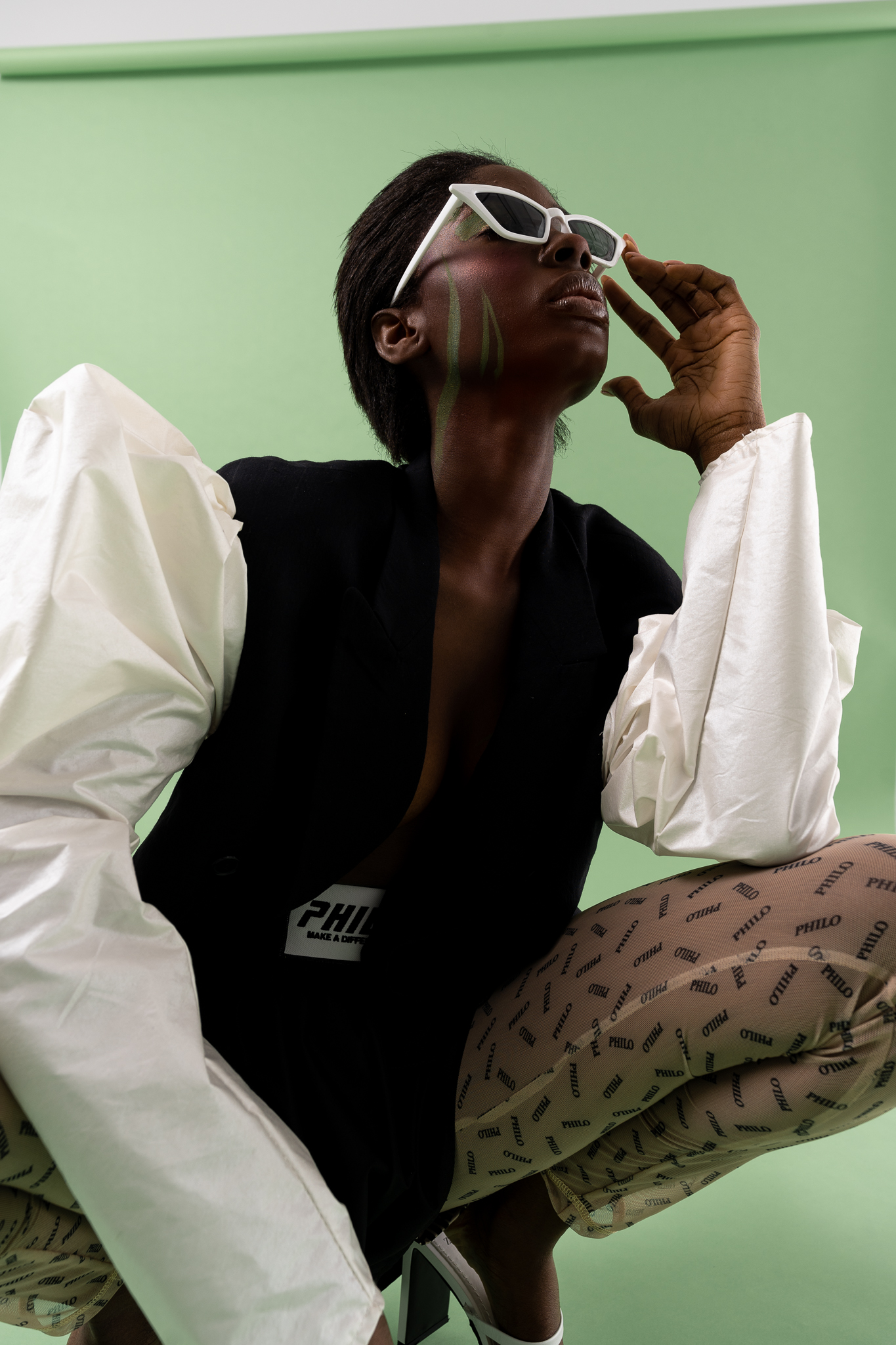 BOLD MOVE — Look 7
