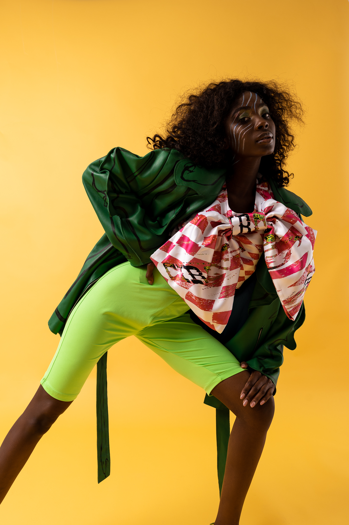 BOLD MOVE — Look 14