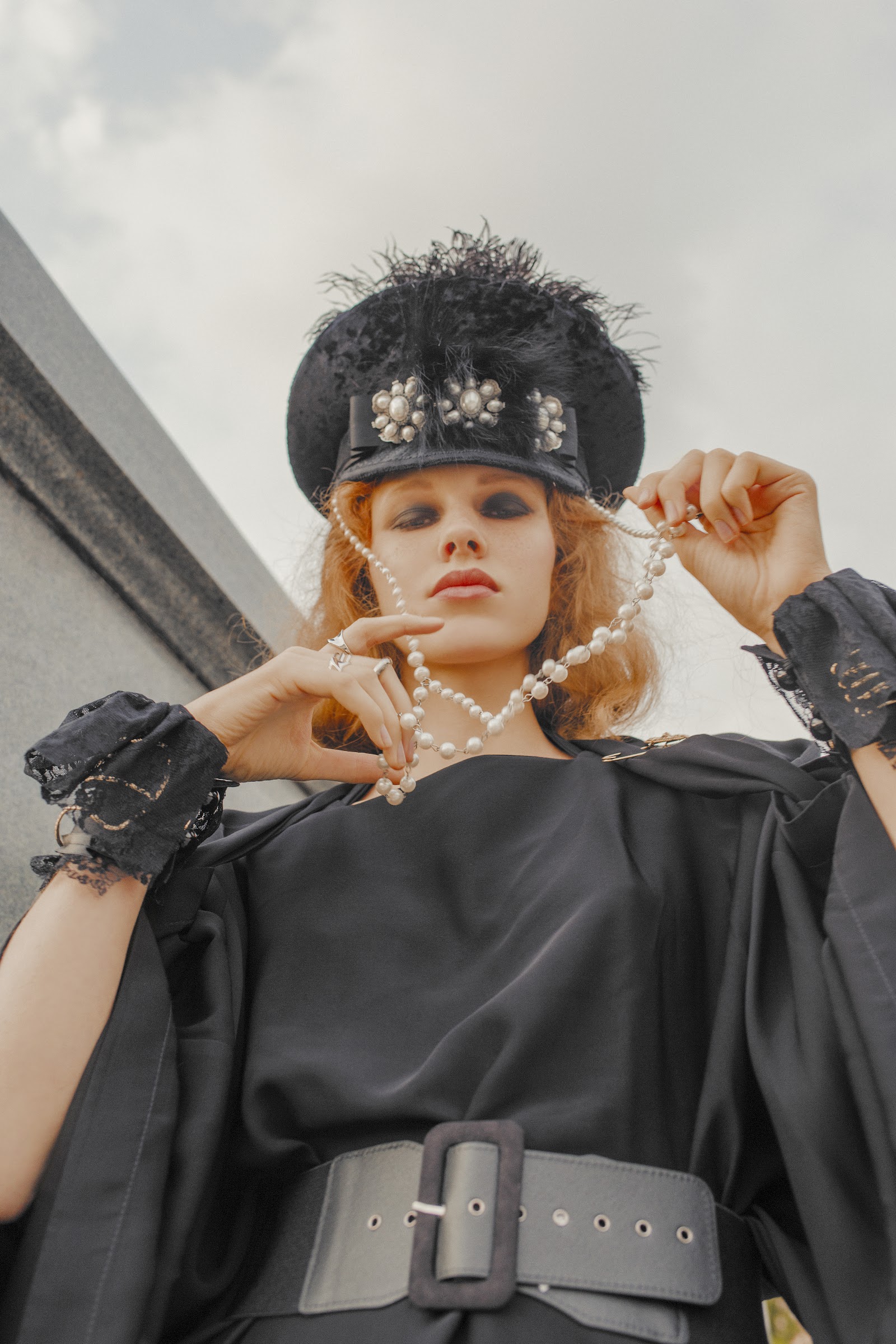 OUTSIDE — Look 11