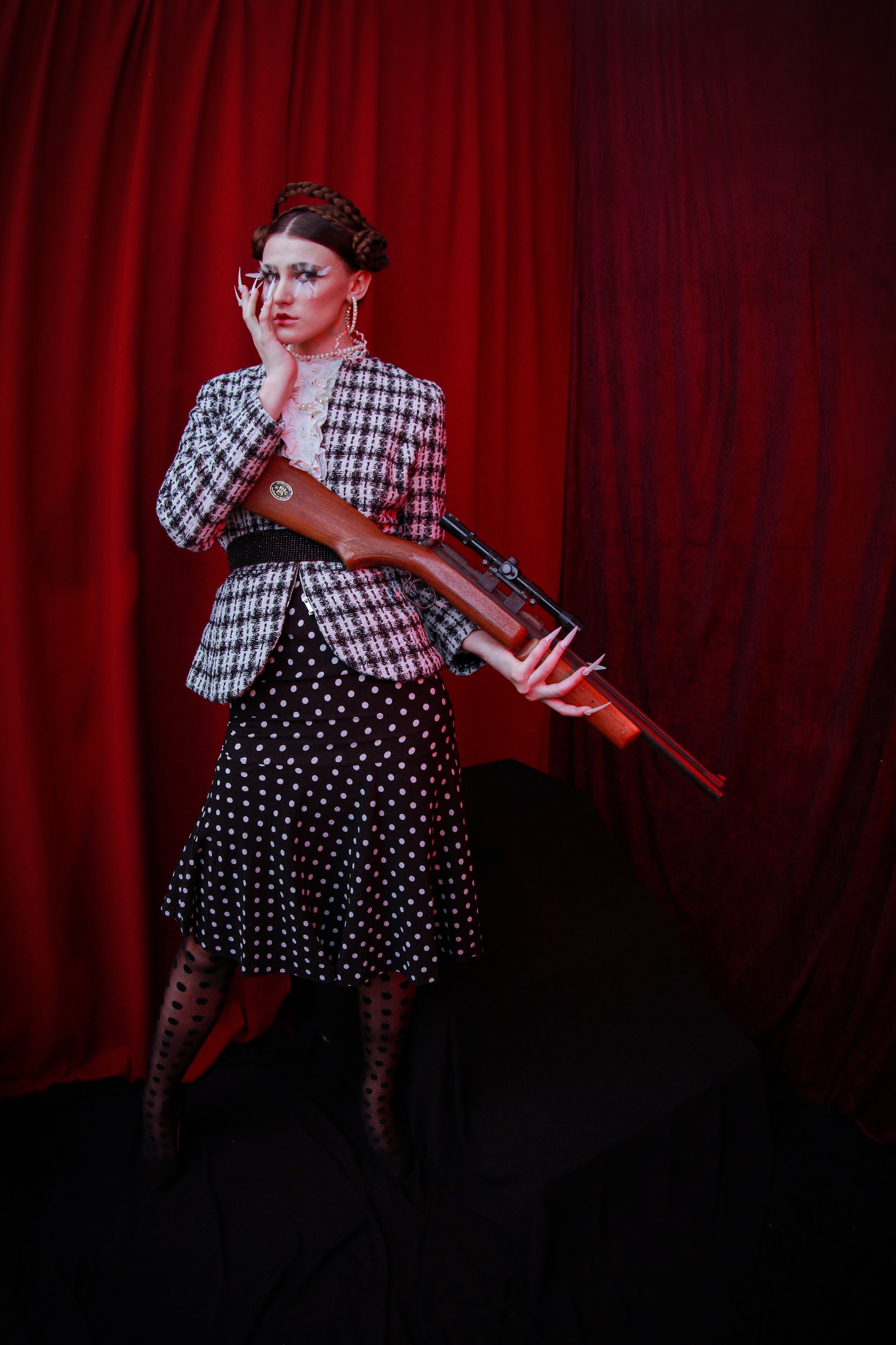 WHO KILLED MADISEN — Look 6