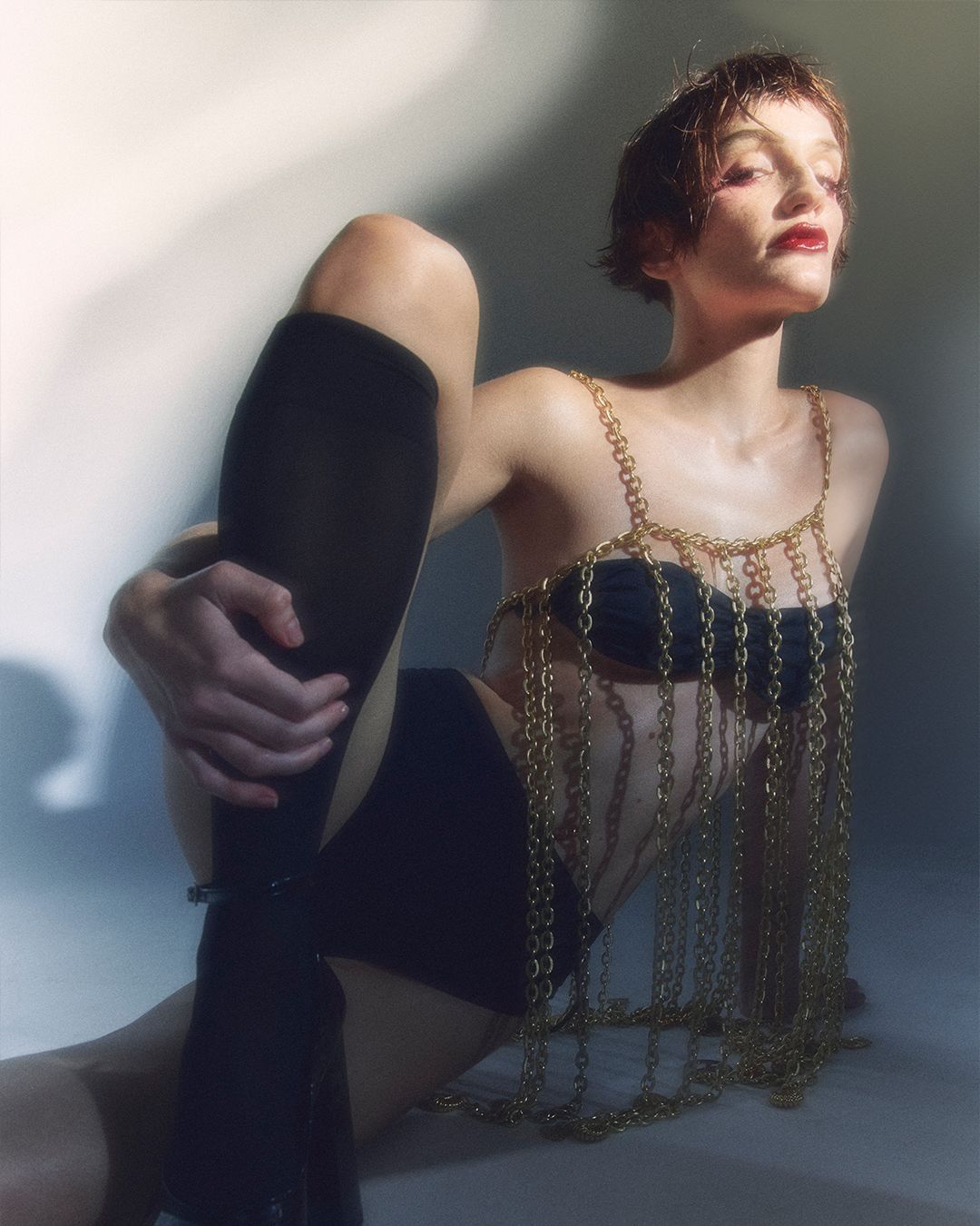 Doll of light — PAP Magazine editorial