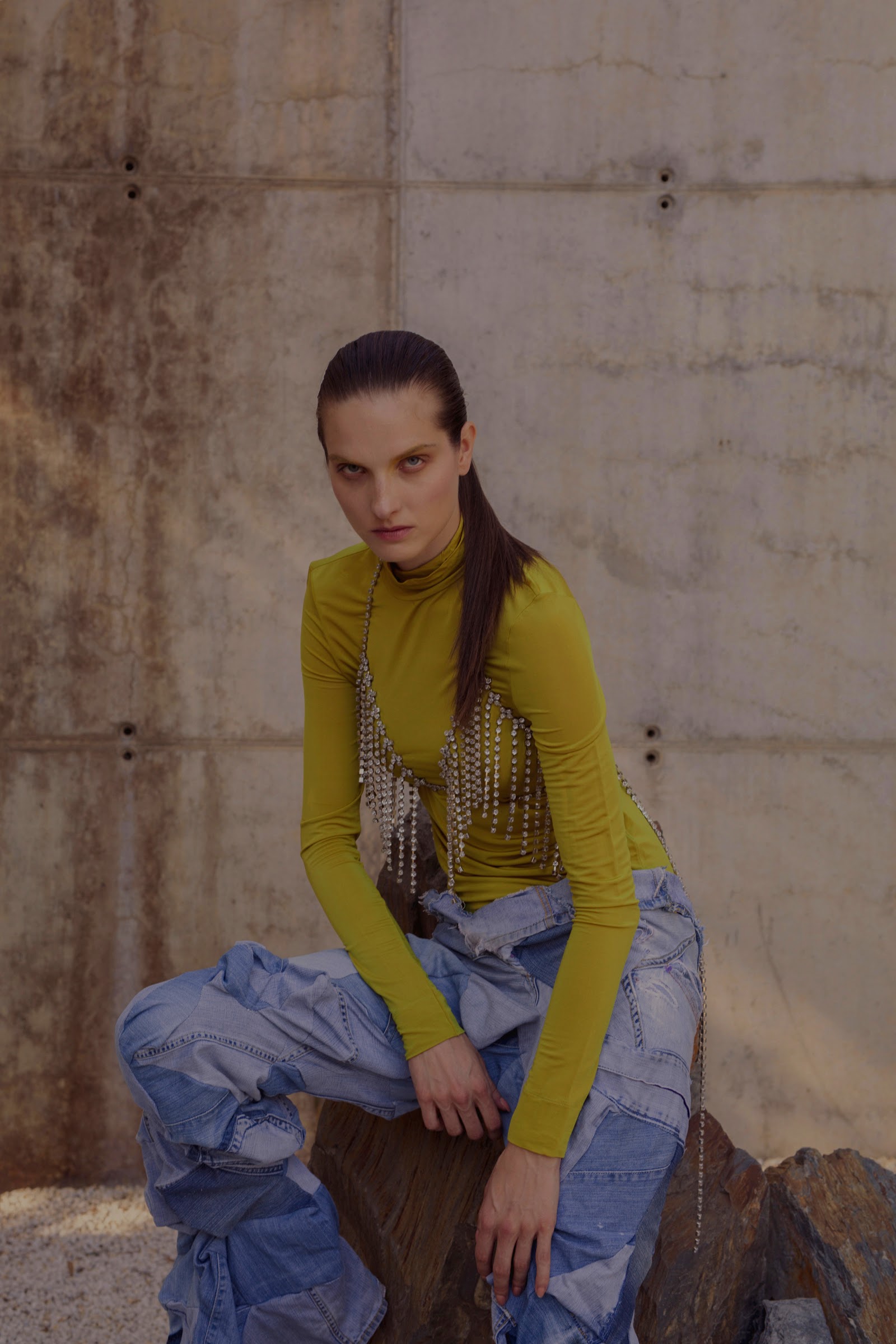 SIMULTANEOUS VISIONS — Look 5
