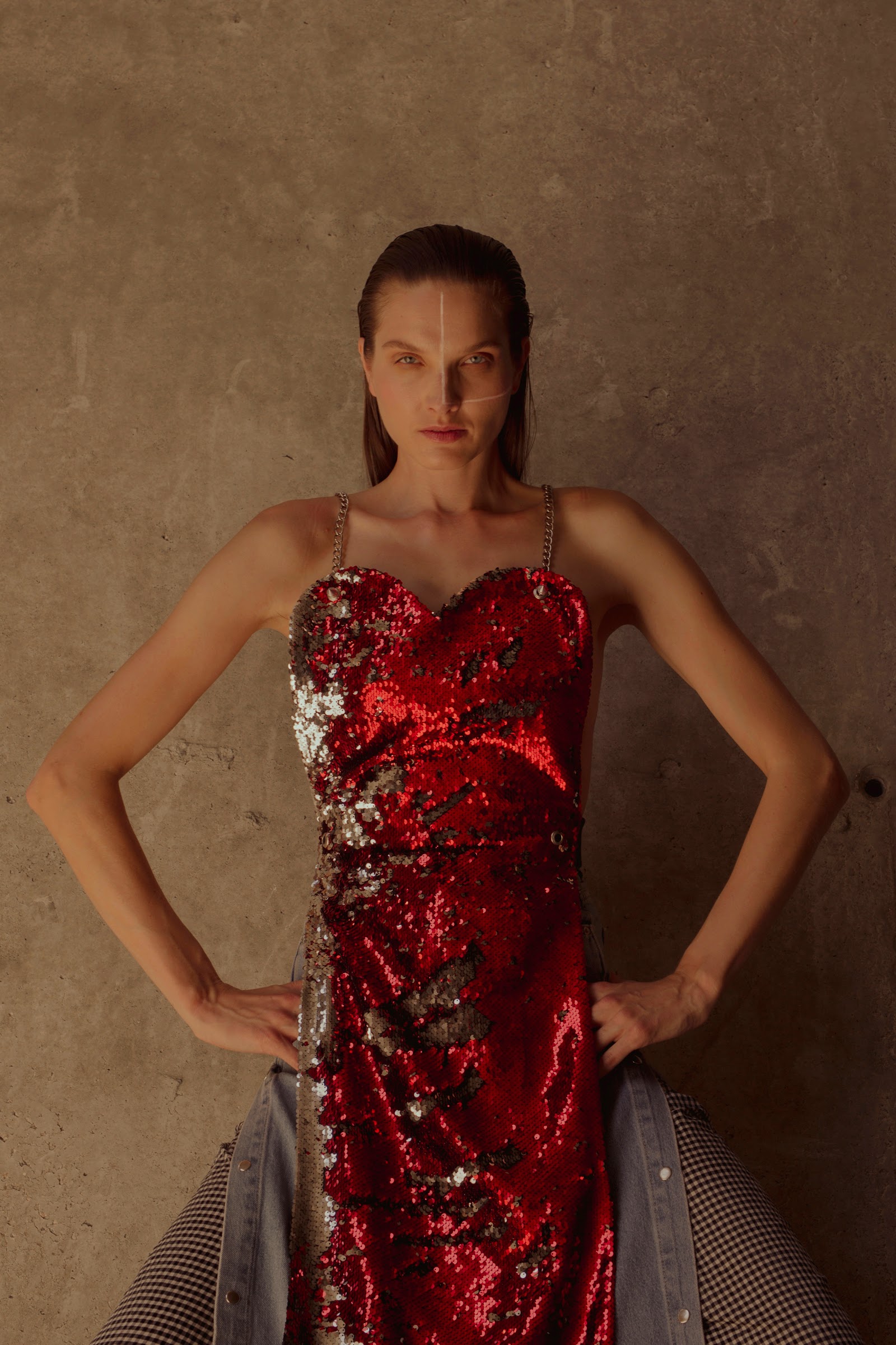 SIMULTANEOUS VISIONS — Look 12