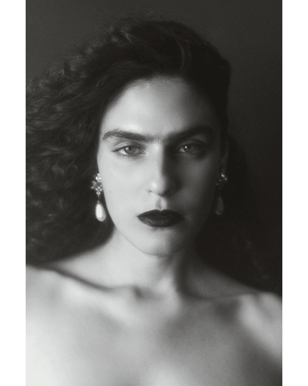 The Beauty of The Swan — Look 10