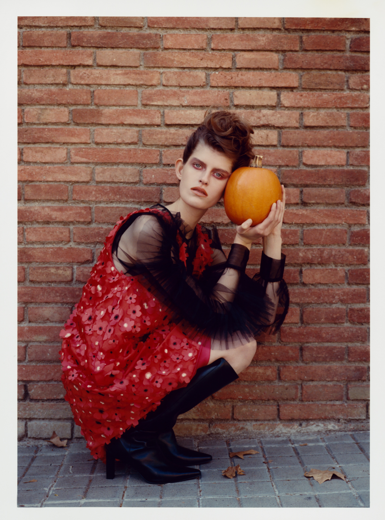 TRICK OR TREAT — Look 4