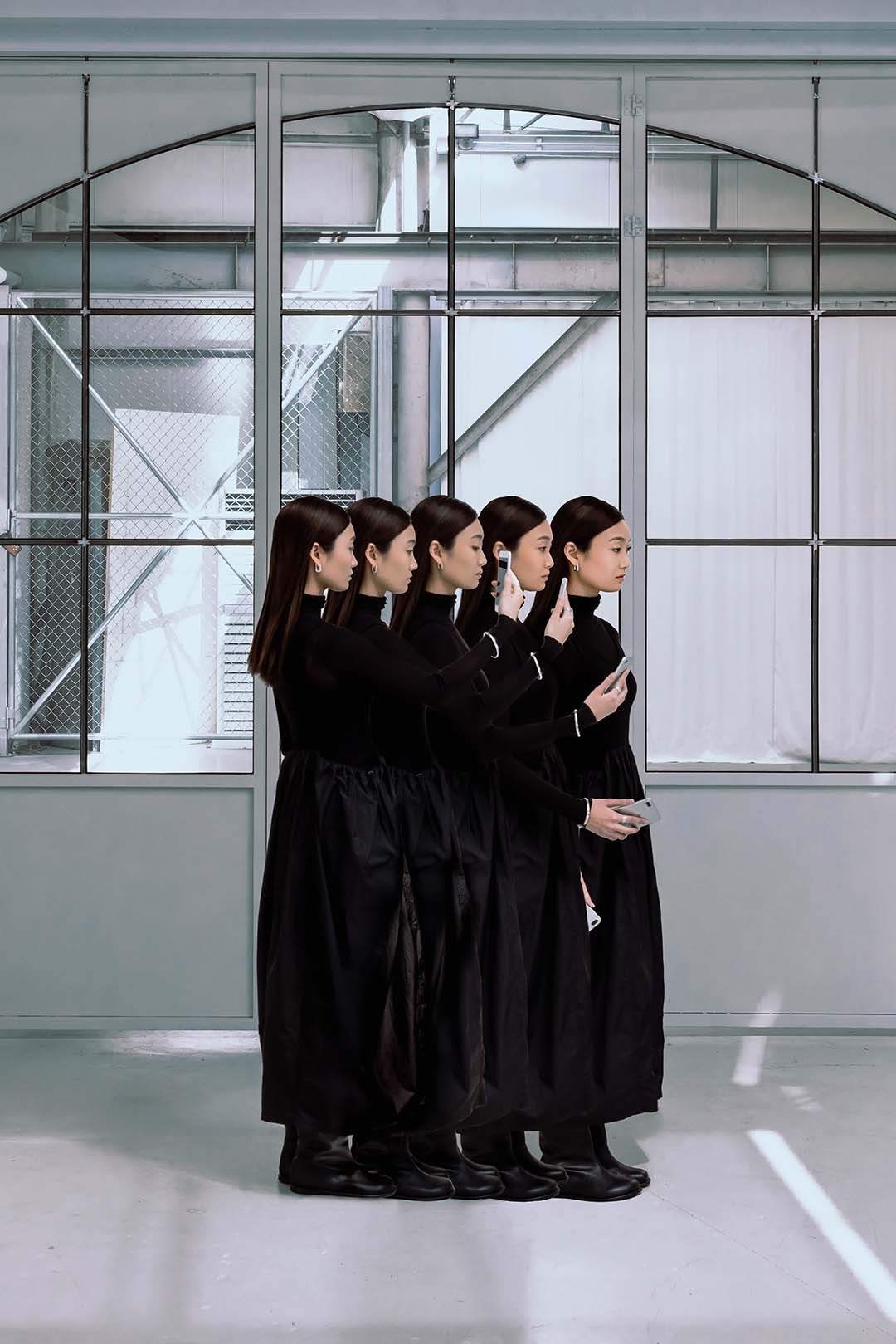 DISTANT SOCIETY — Look 2