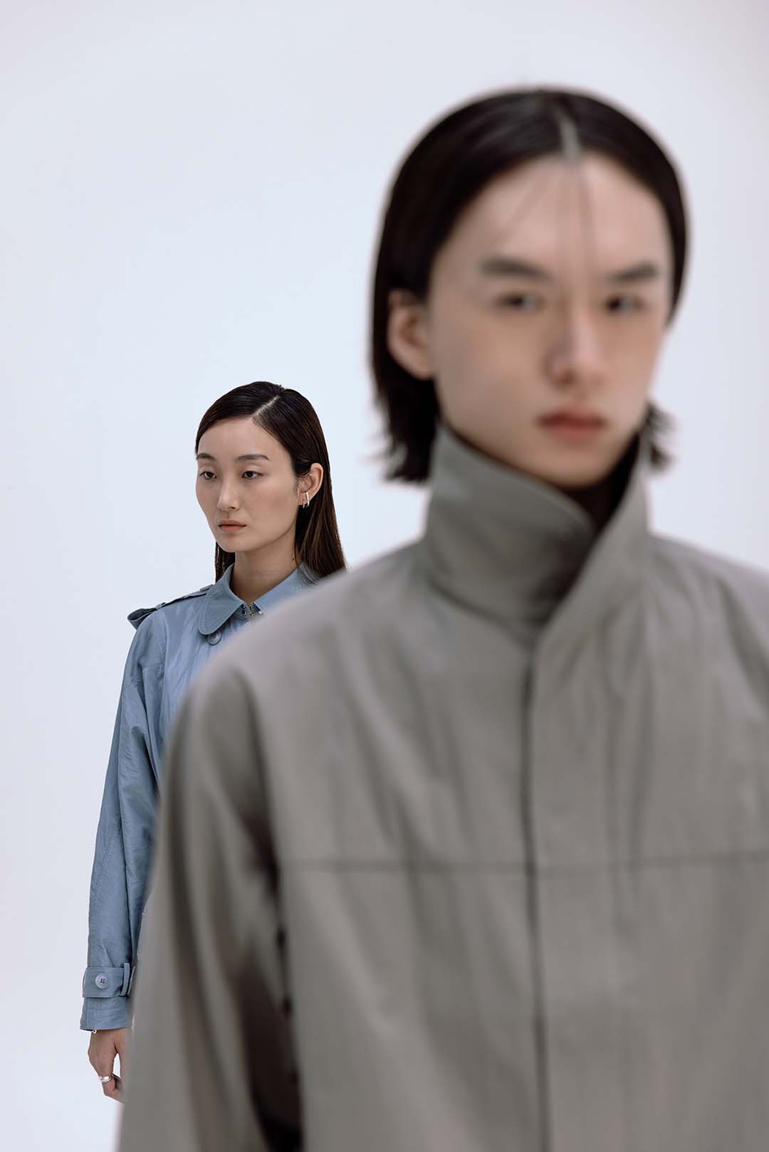 DISTANT SOCIETY — Look 8