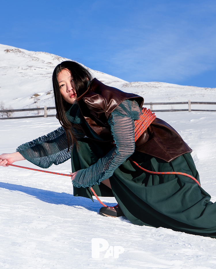 UNCONVENTIONAL FREEZE — Look 15