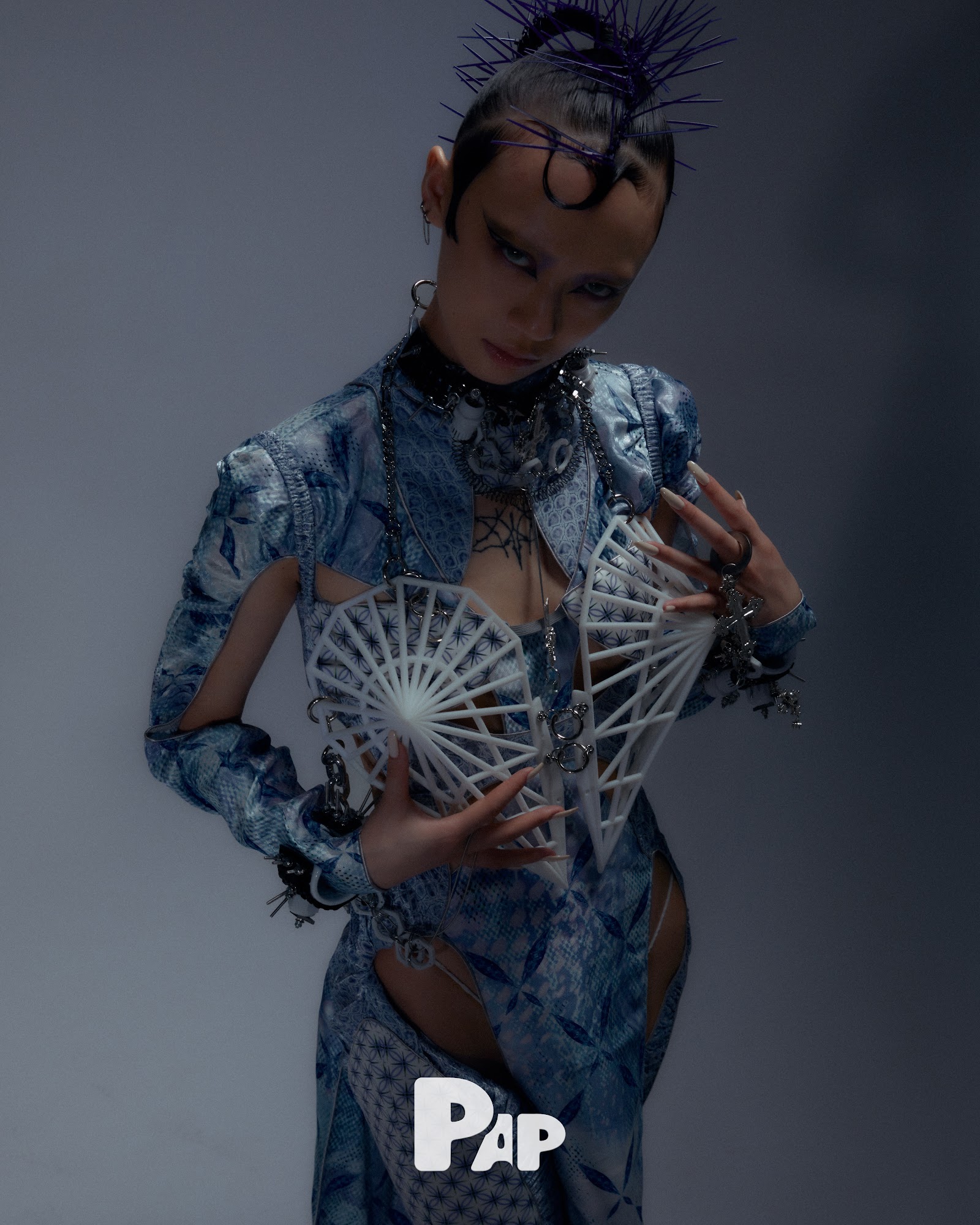 ORIGIN — Look 3