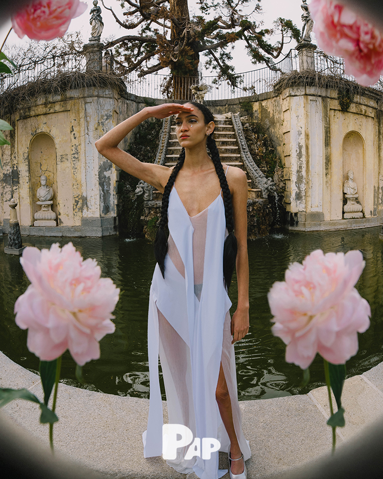 LOOKING GLASS — Look 2