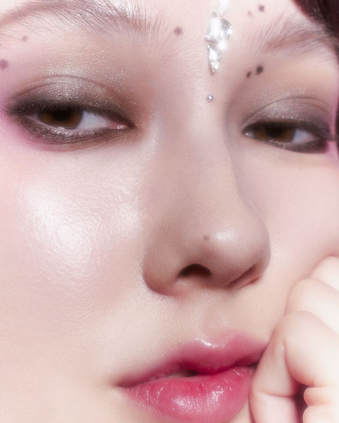 Per Saecula — Look 10