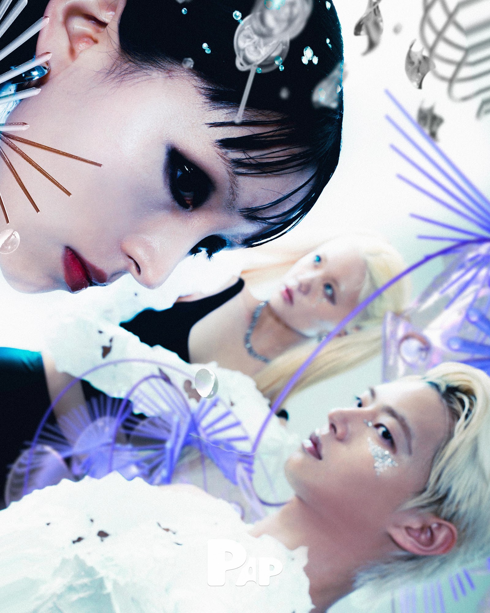 MULTI VERSE — Look 2