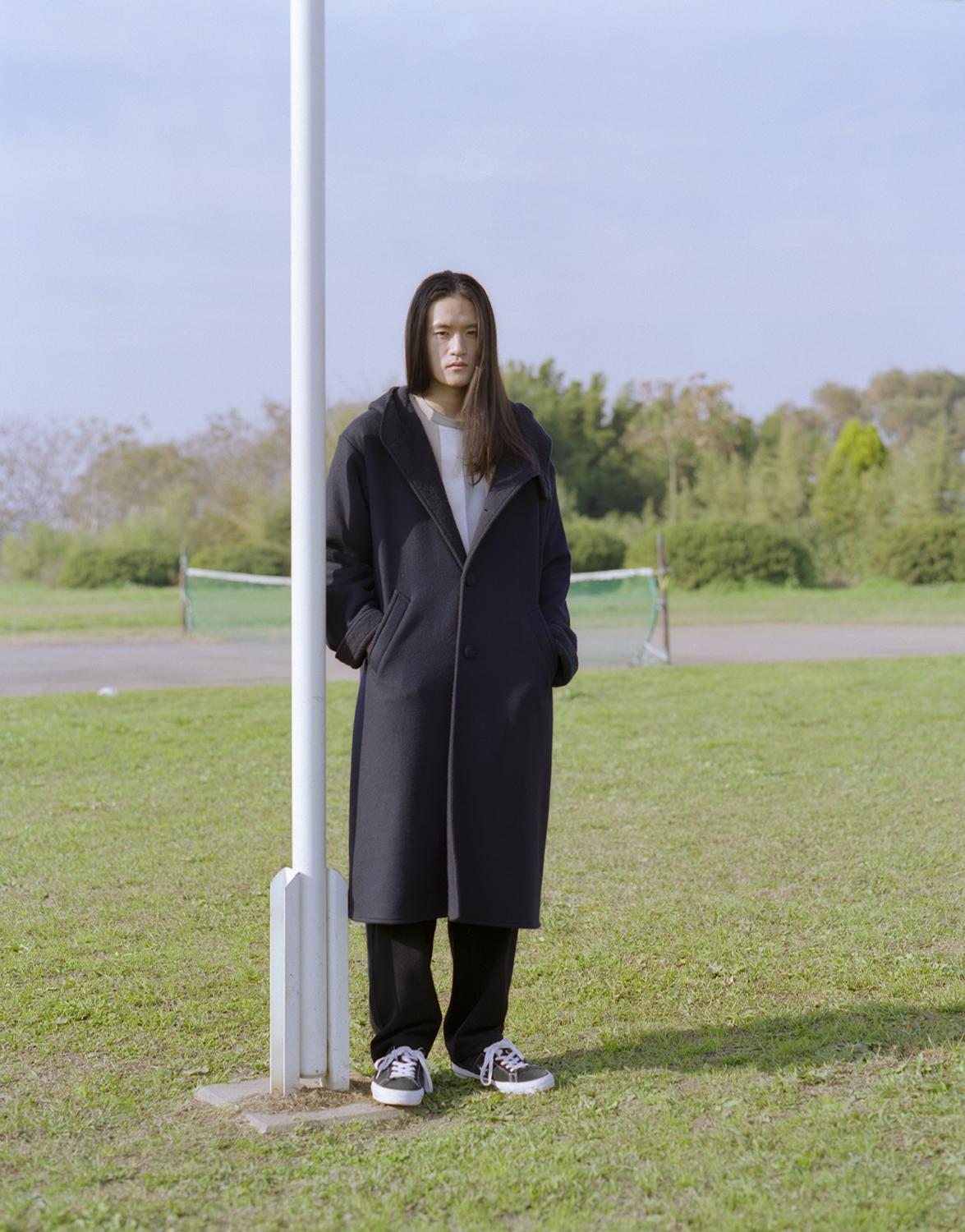 LAID BACK — Look 8