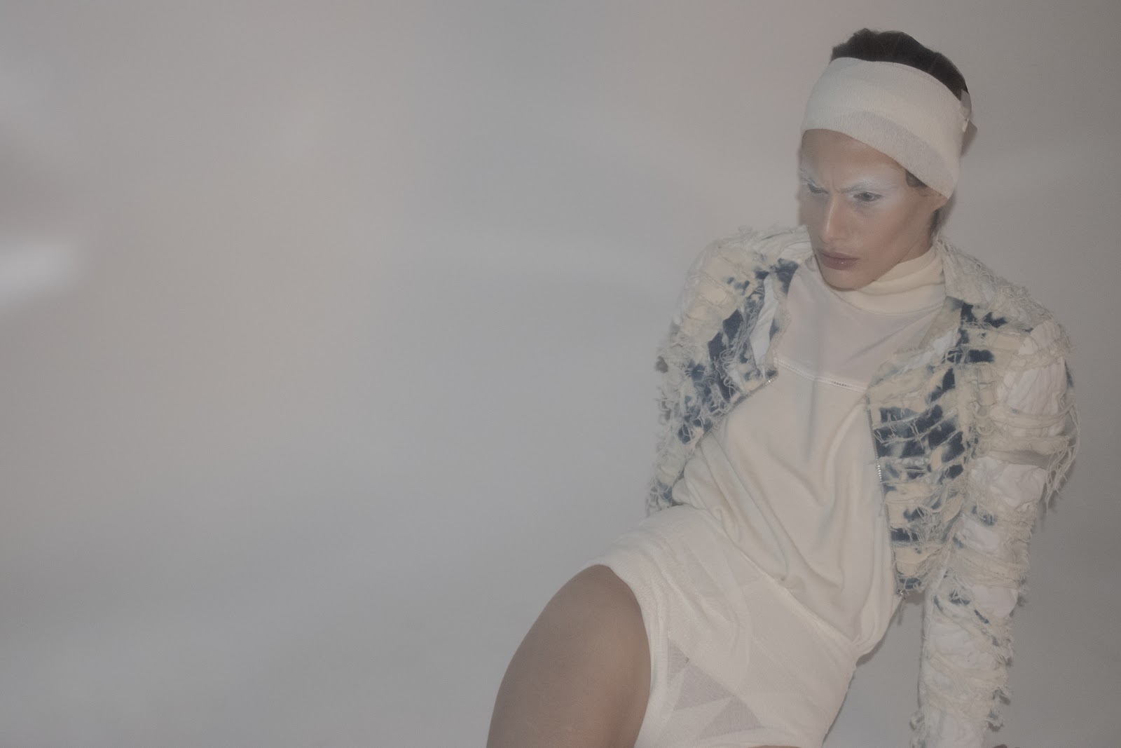 S.O.S. — Look 12